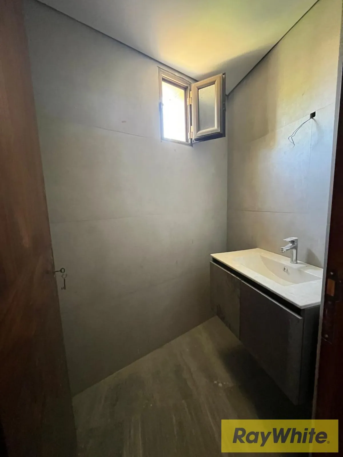Duplex For Sale In Mansourieh- Ailout – 210 Sqm — الصورة 5