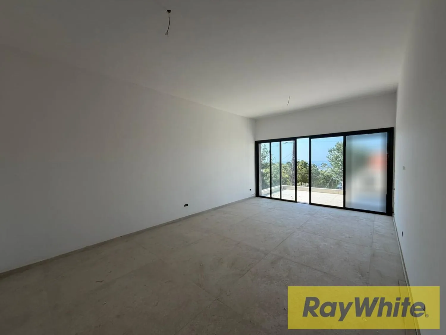 Apartment For Sale In Tilal Ain Saade – Brand New | 188 Sqm — الصورة 3