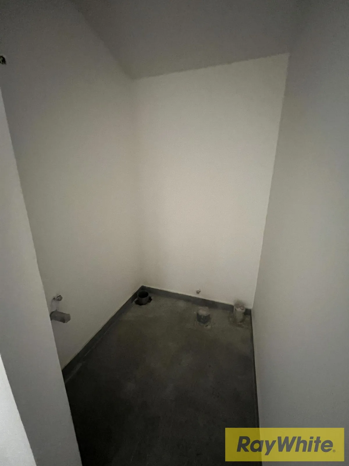 Office For Rent In Mansourieh – Mkalles Area | 125 Sqm — الصورة 5