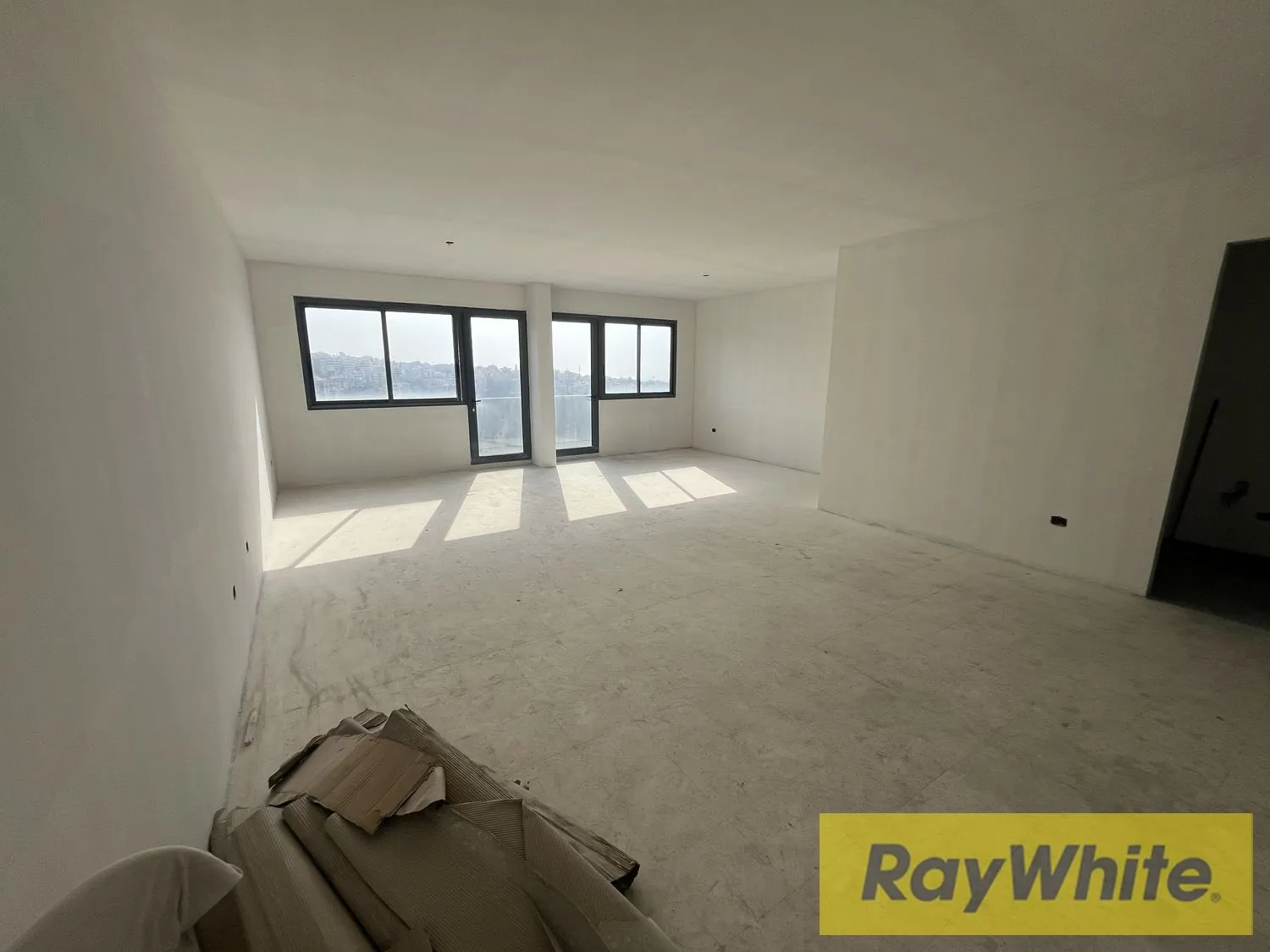 Office For Rent In Mansourieh – 75 Sqm