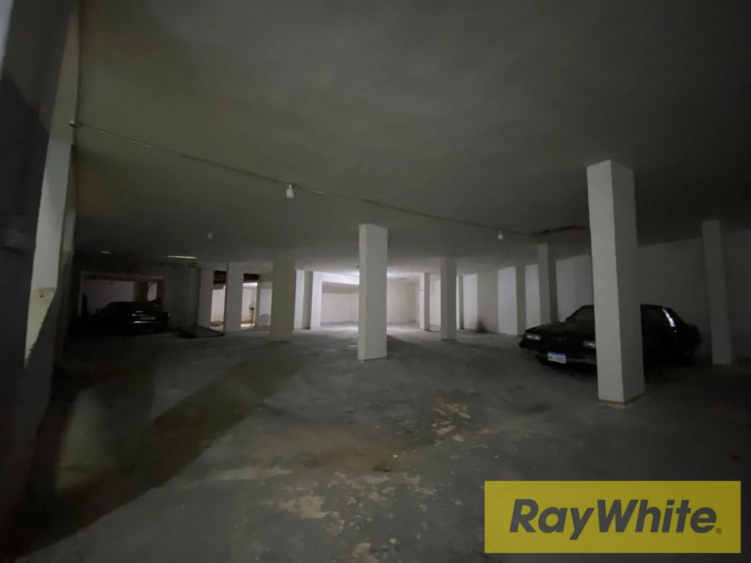Showroom + Warehouse For Sale In Baouchriye – 1,100 Sqm — photo 5