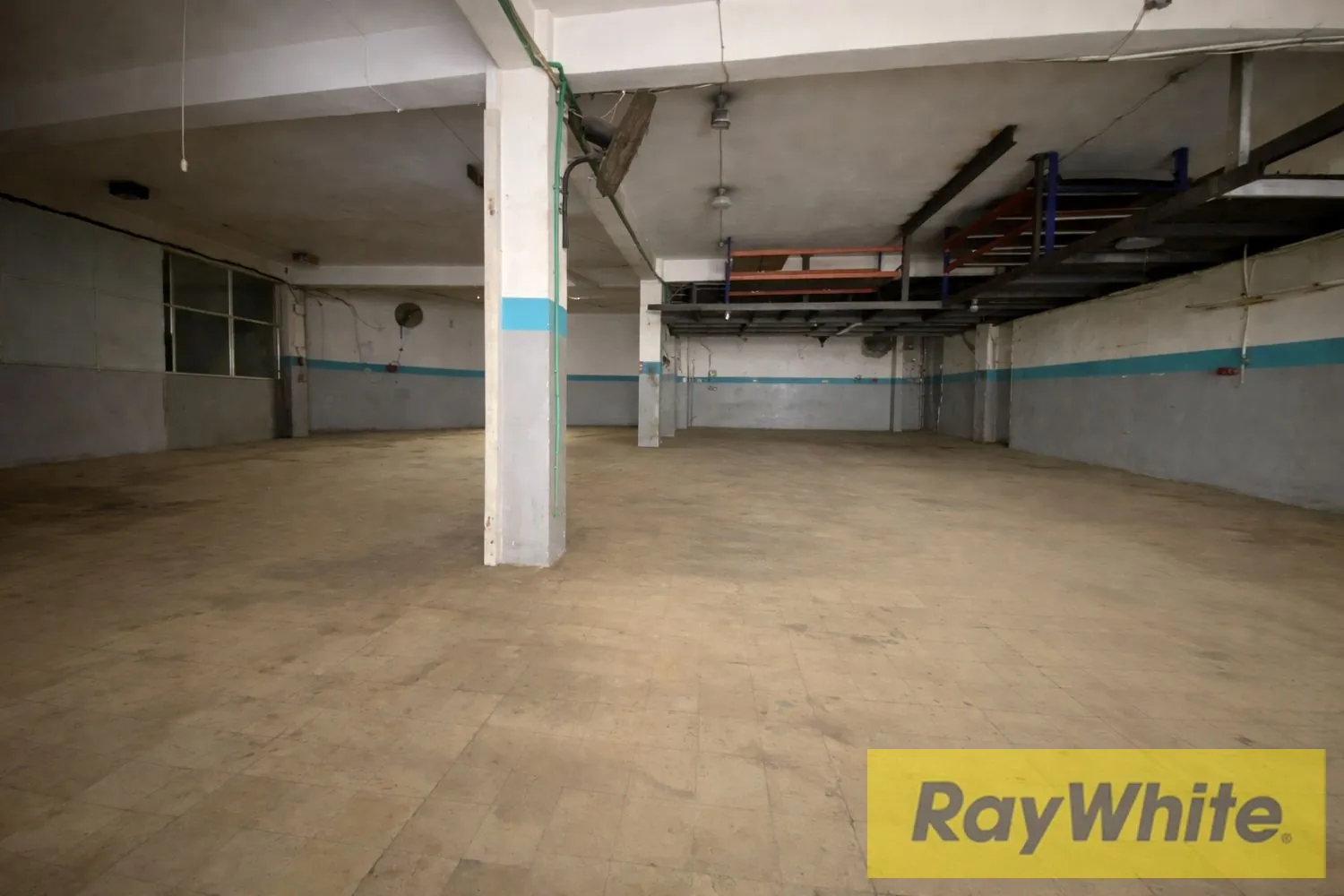 Industrial Space For Rent In Baouchriye – 600 Sqm