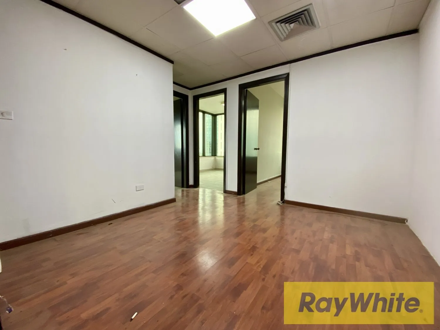 Office For Rent In Jdeideh – 110 Sqm