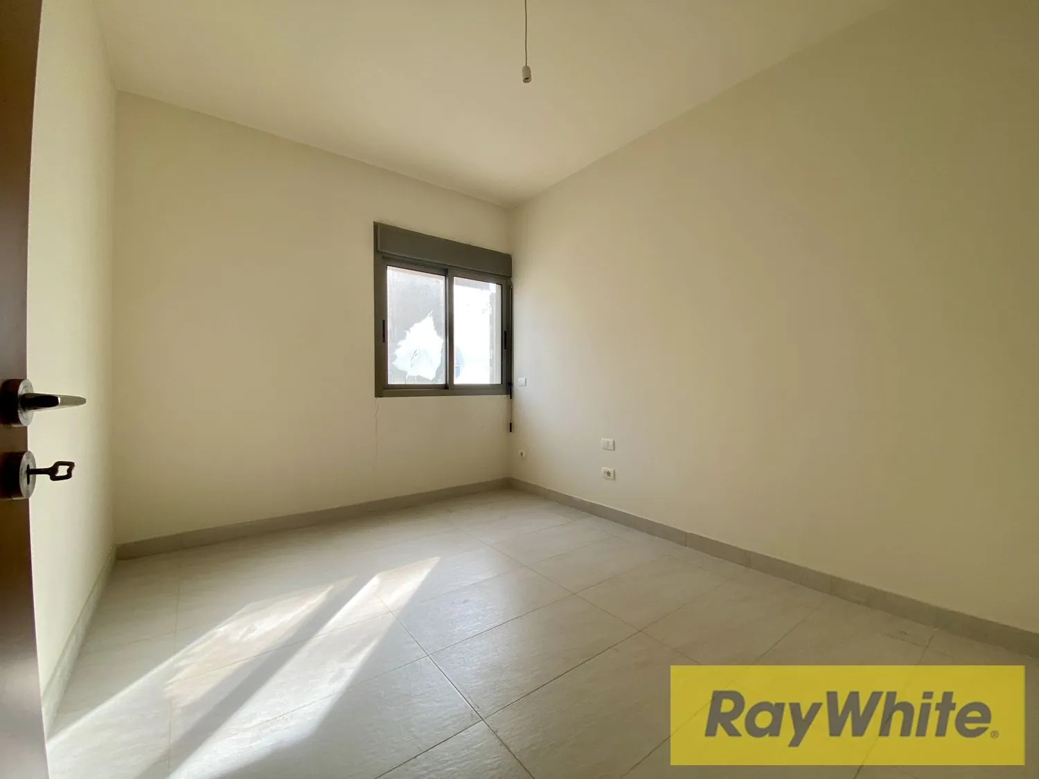 Apartment For Sale In Jdeideh – 155 Sqm — photo 3