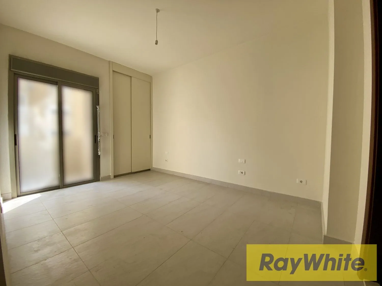 Apartment For Sale In Jdeideh – 155 Sqm — photo 4