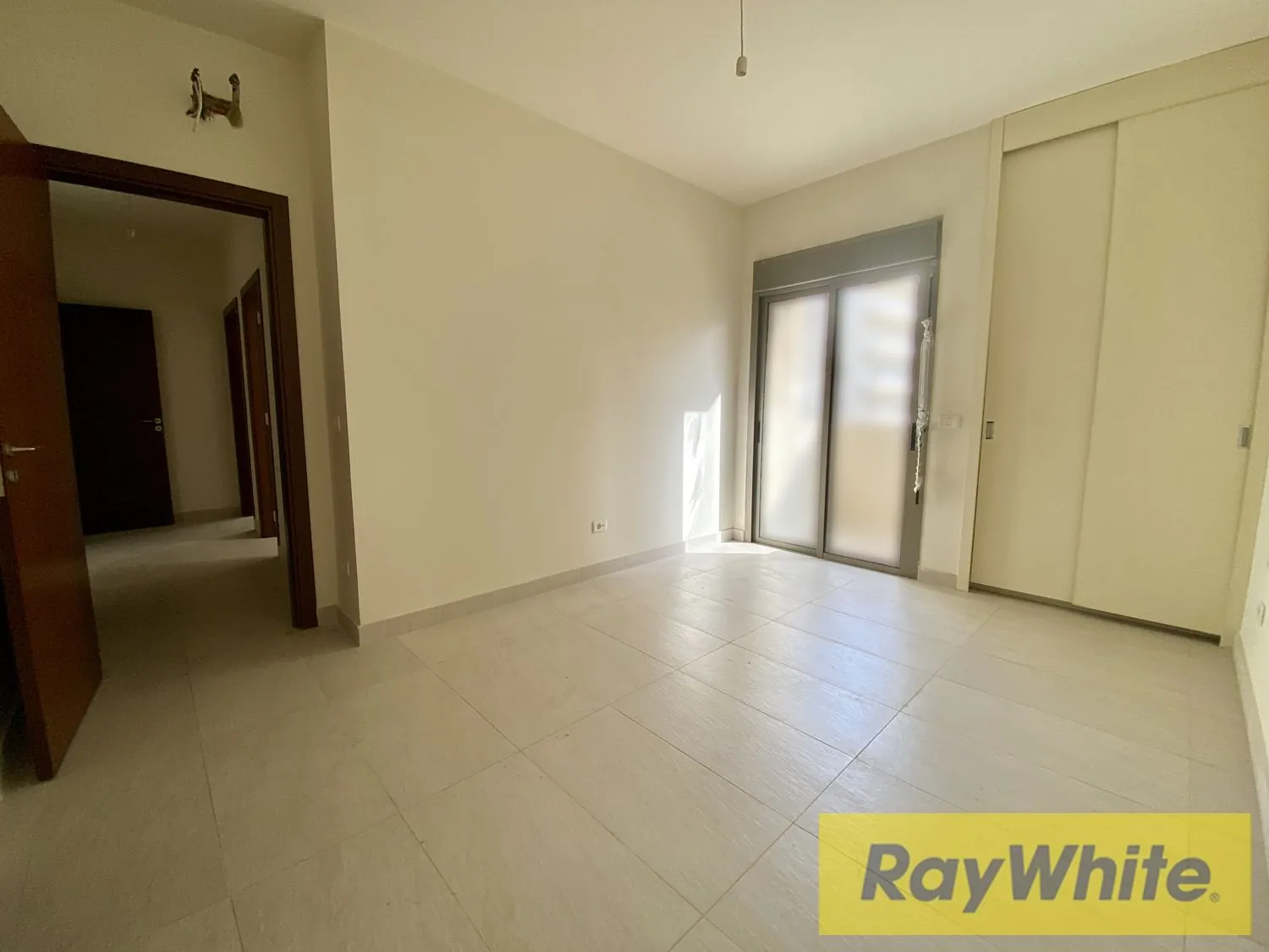 Apartment For Sale In Jdeideh – 155 Sqm — photo 5