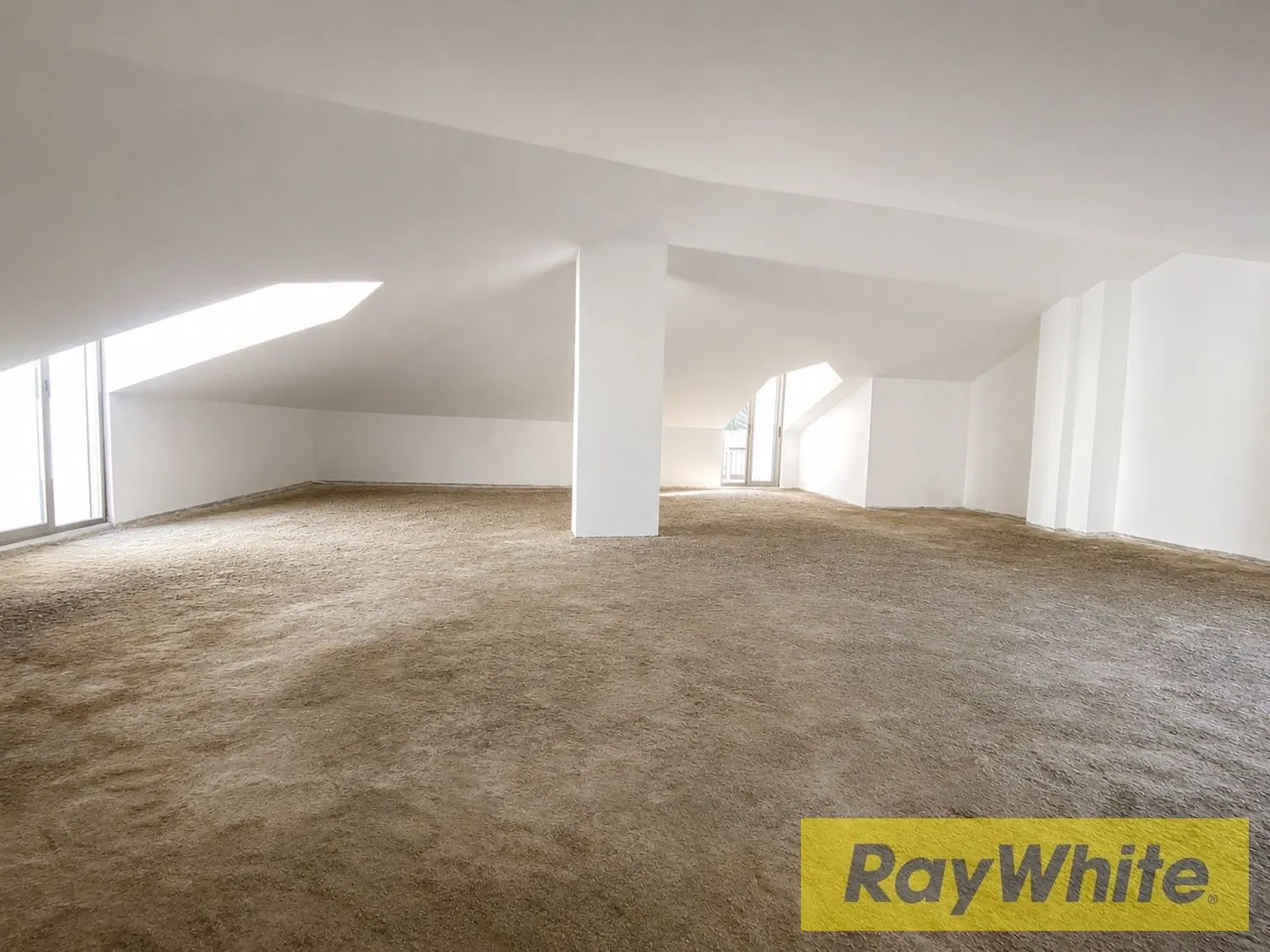 Duplex For Sale In Beit El Chaar With Roof — الصورة 2