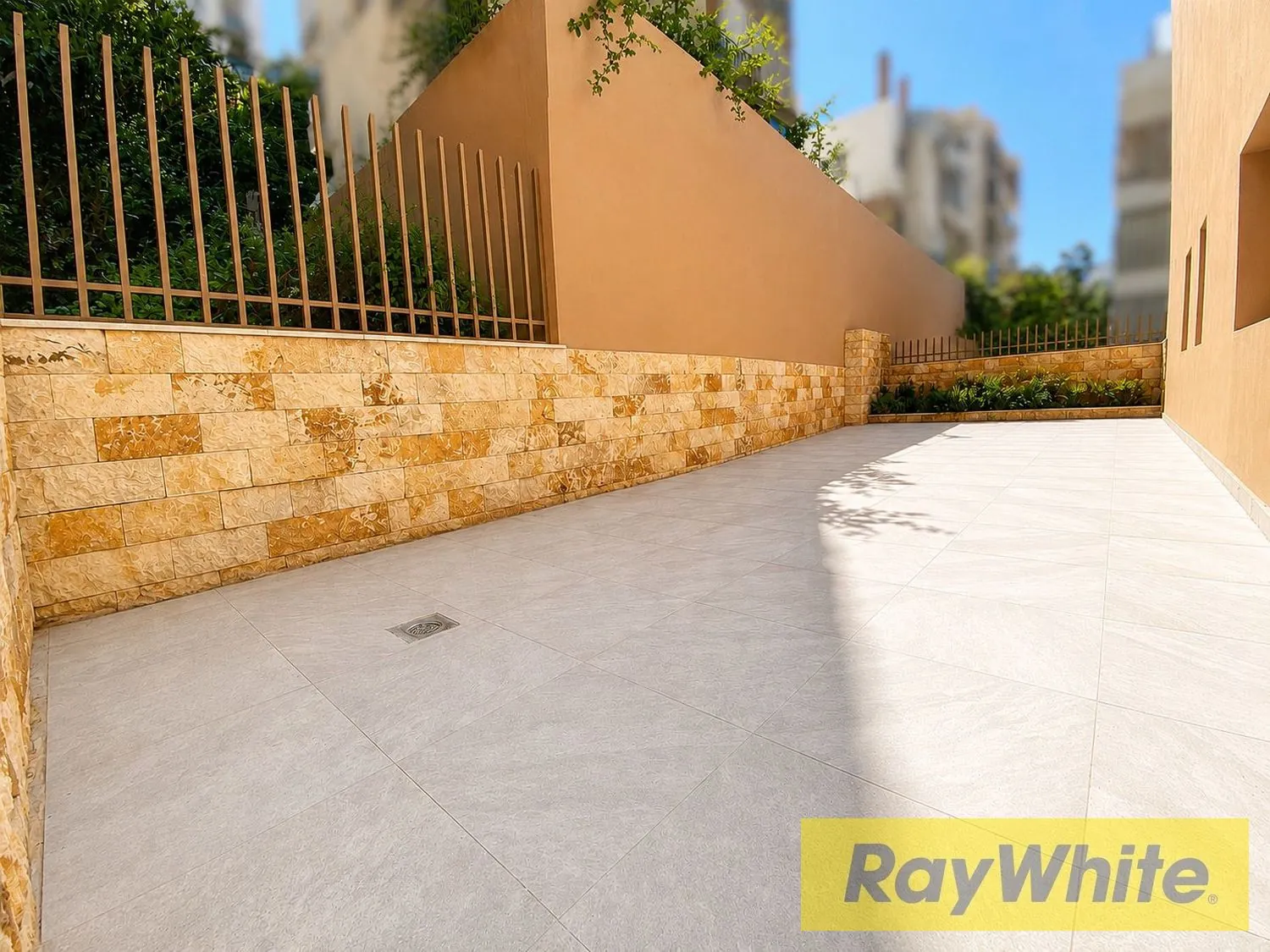 Apartment For Sale In Beit El Chaar With Terrace — الصورة 4