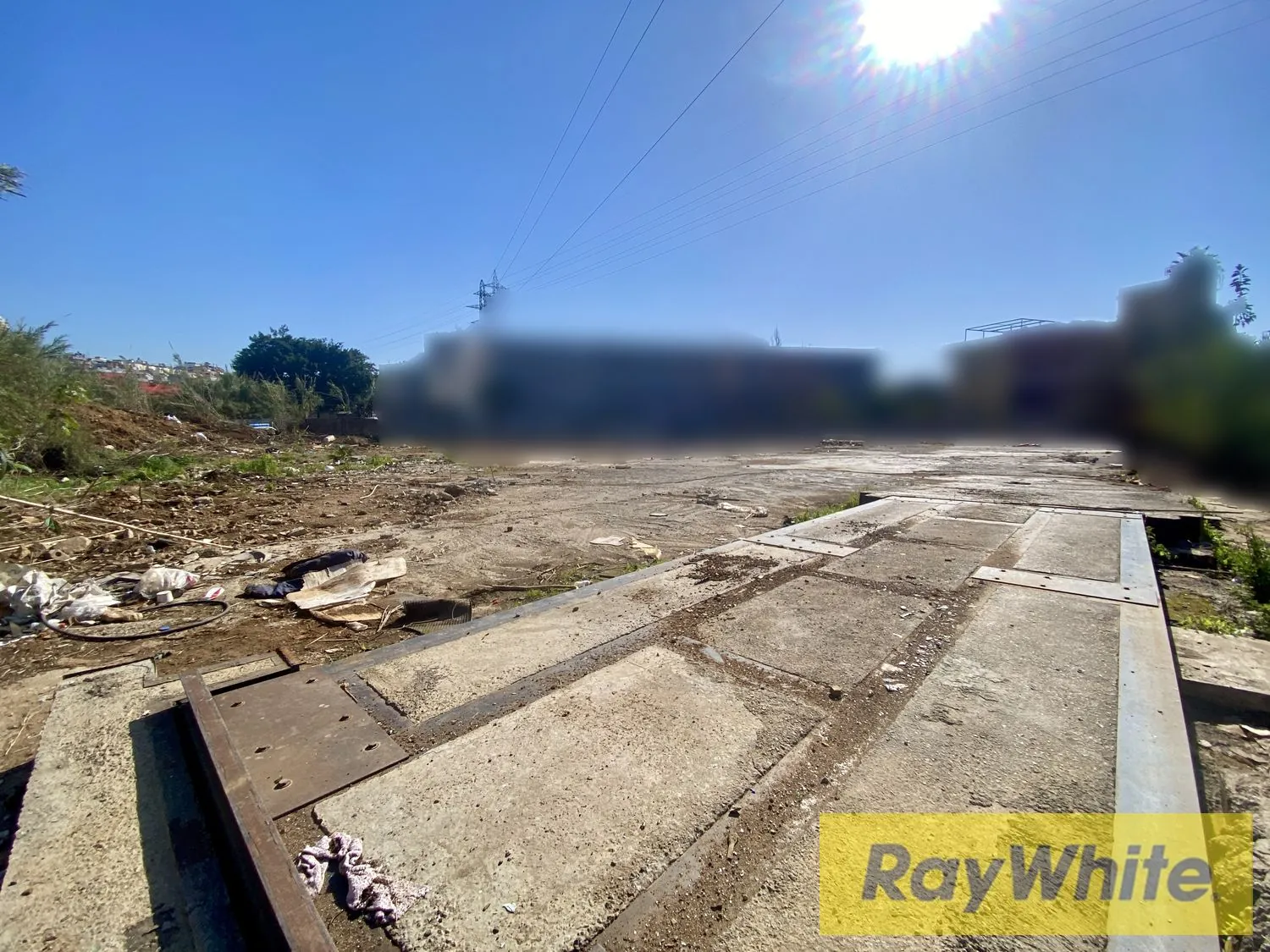 Land For Sale In Baouchriyeh-2700 Sqm — photo 2