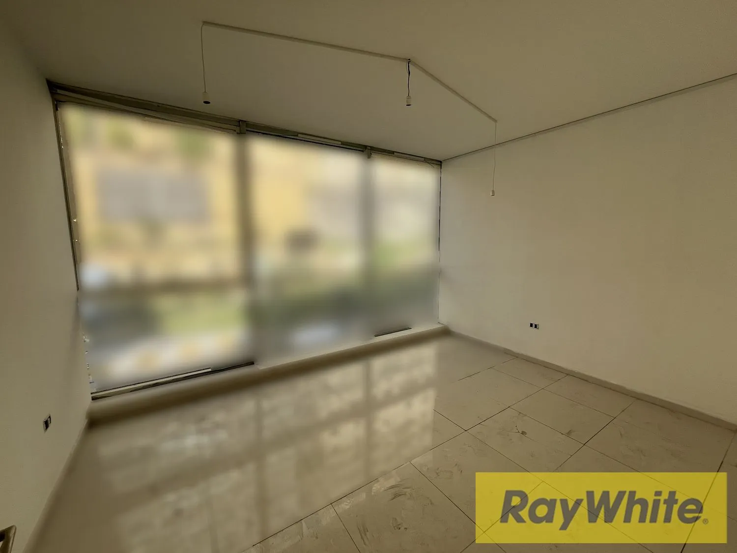 Office For Rent In Mansourieh – 70 Sqm — الصورة 3