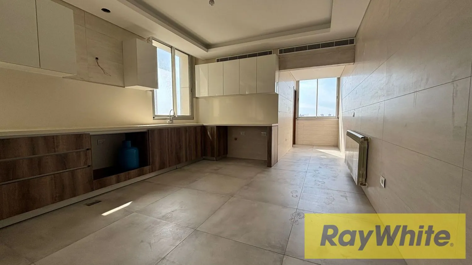 Apartment For Sale In Ras El Nabeh — photo 5
