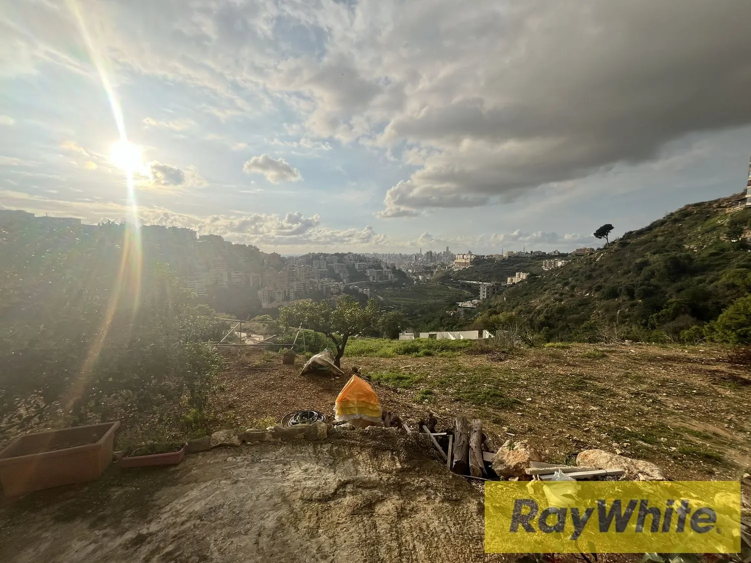 Land For Sale In Mansourieh – 4,000 Sqm — photo 2