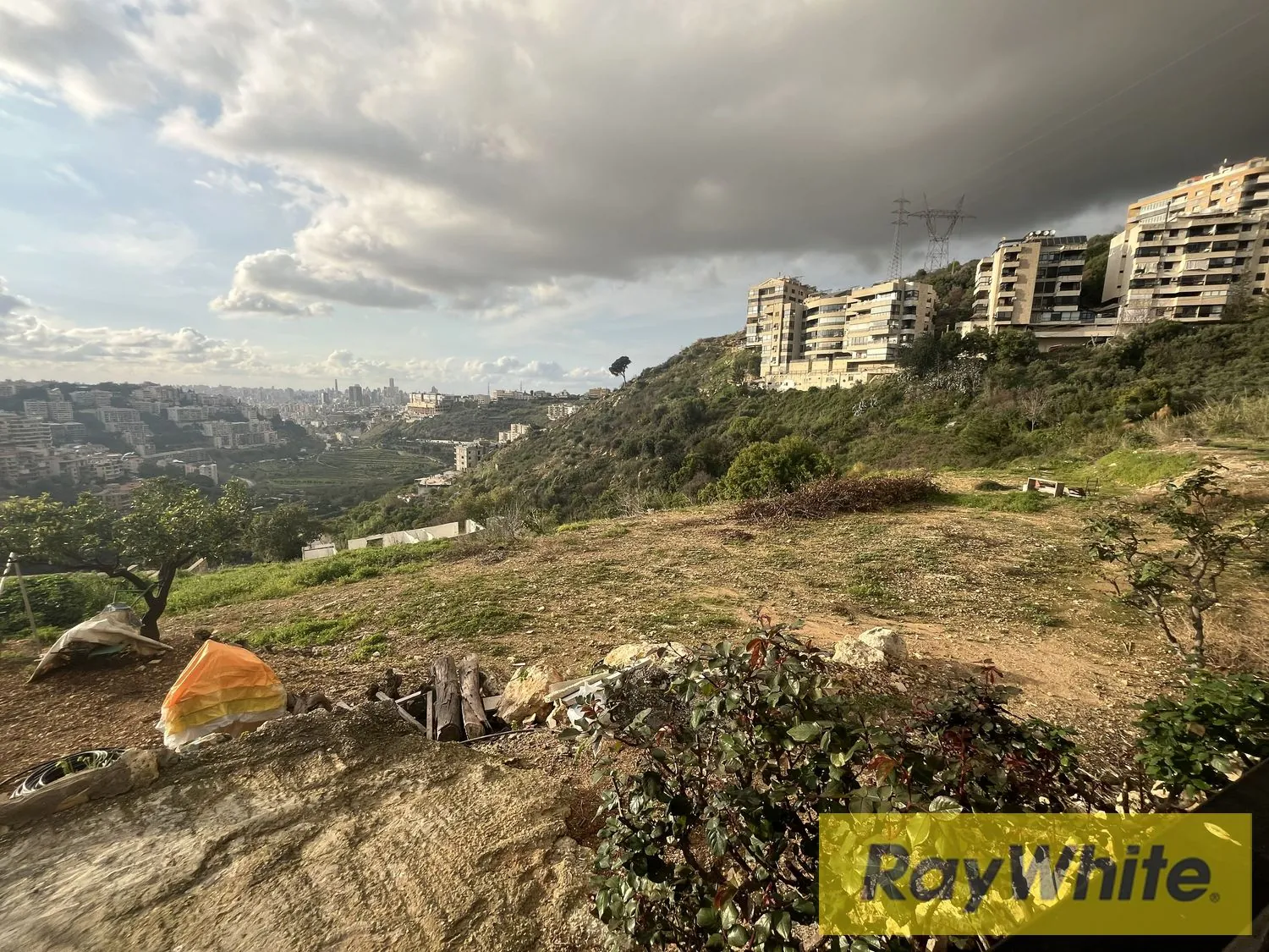 Land For Sale In Mansourieh – 4,000 Sqm — photo 3