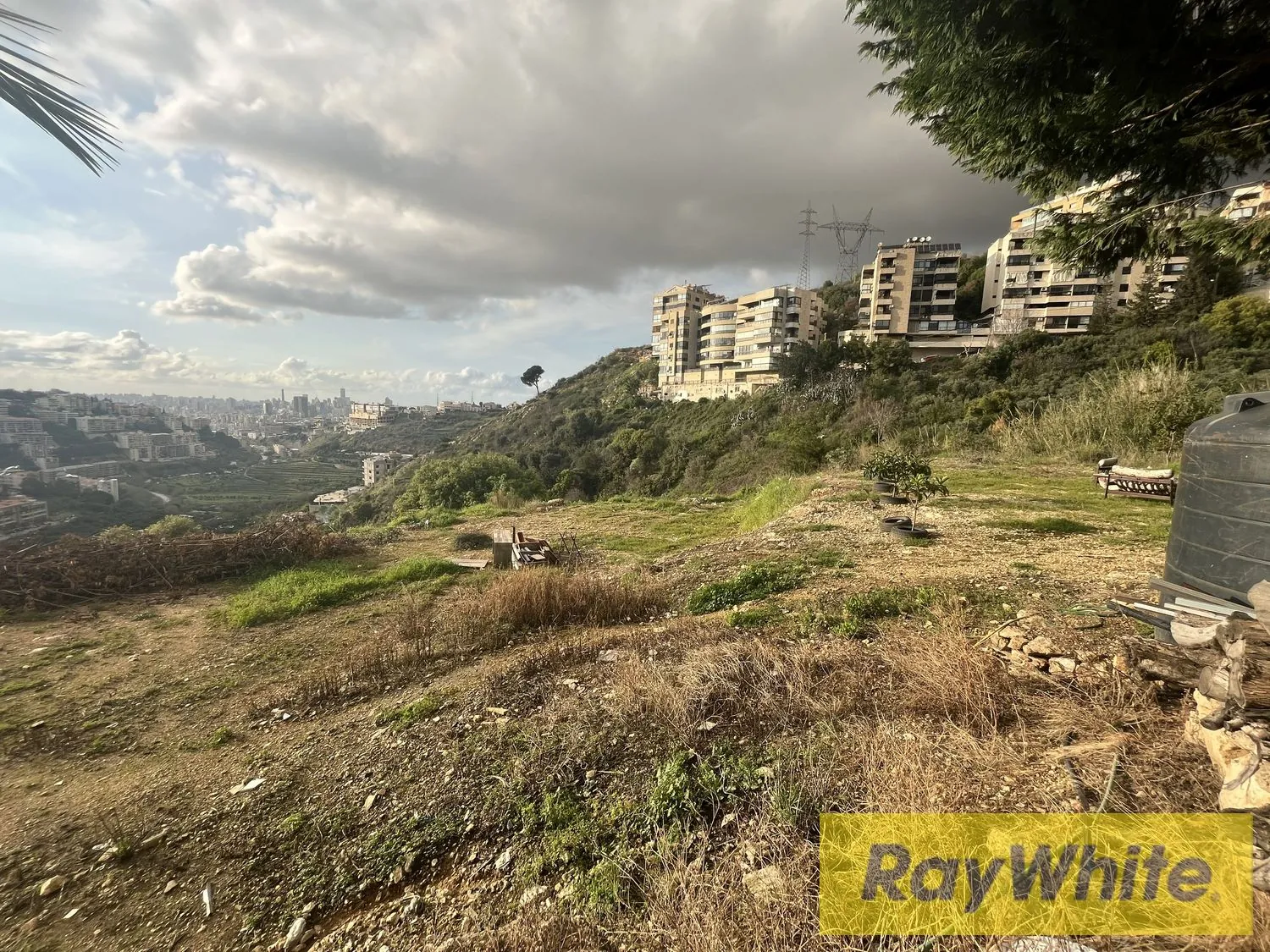 Land For Sale In Mansourieh – 4,000 Sqm — photo 4