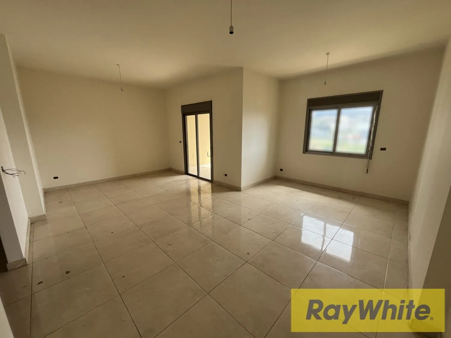 Apartment For Sale In Dekwaneh – 140sqm