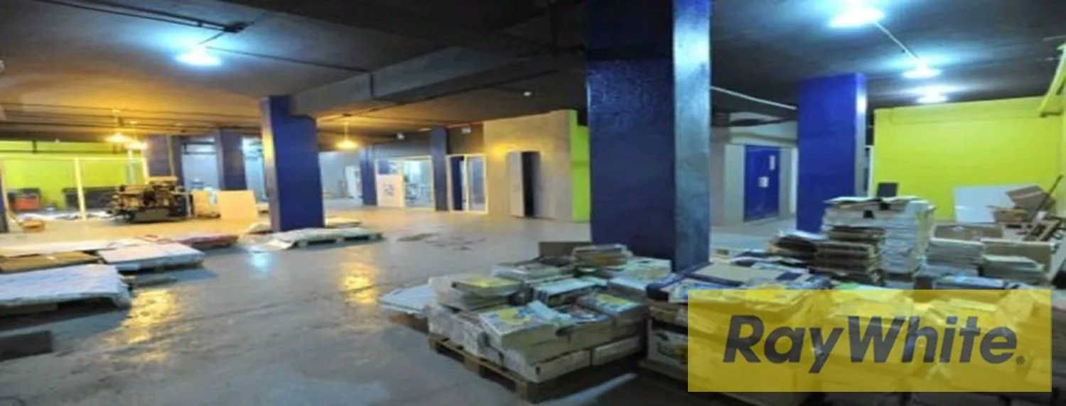 Warehouse For Sale In Gemmayze – 1,800 Sqm — الصورة 2