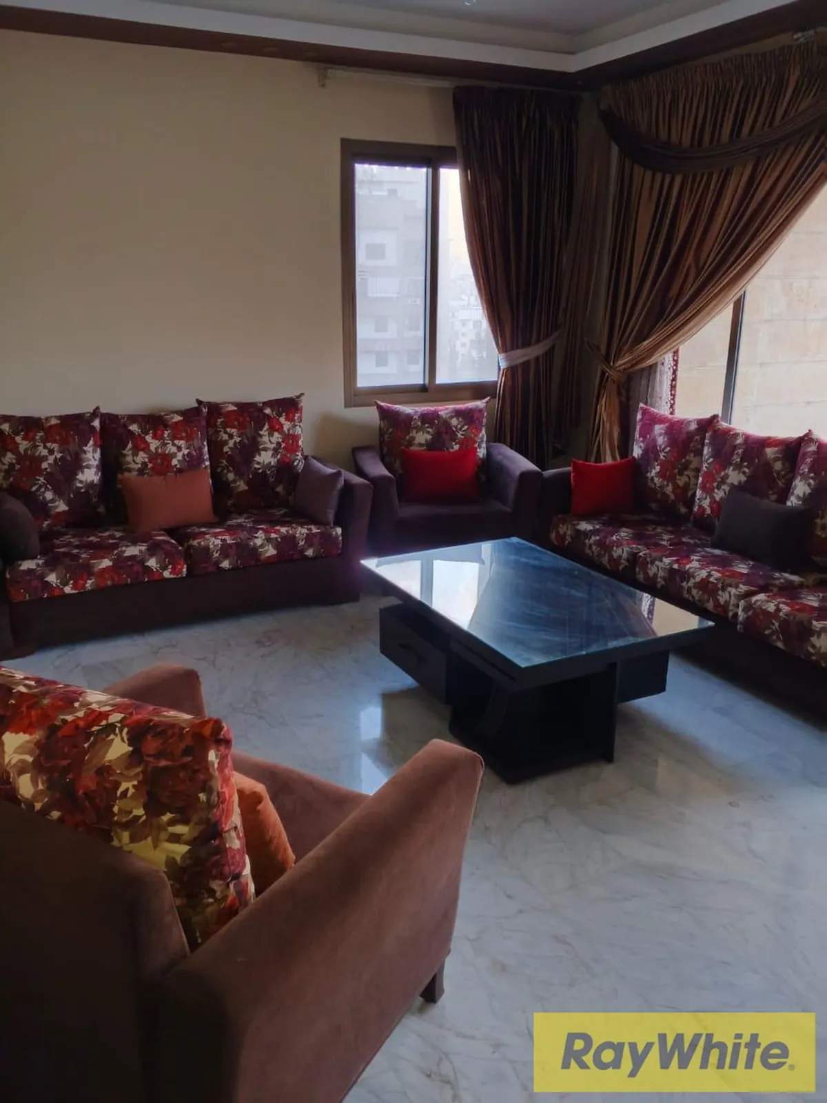 Apartment For Sale In Ain El Remmaneh – 174 Sqm — photo 2