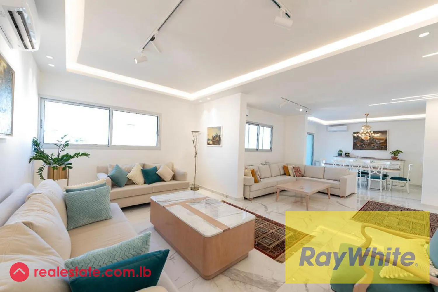 Renovated Apartment For Sale In Established 40-year-old Building — الصورة 3