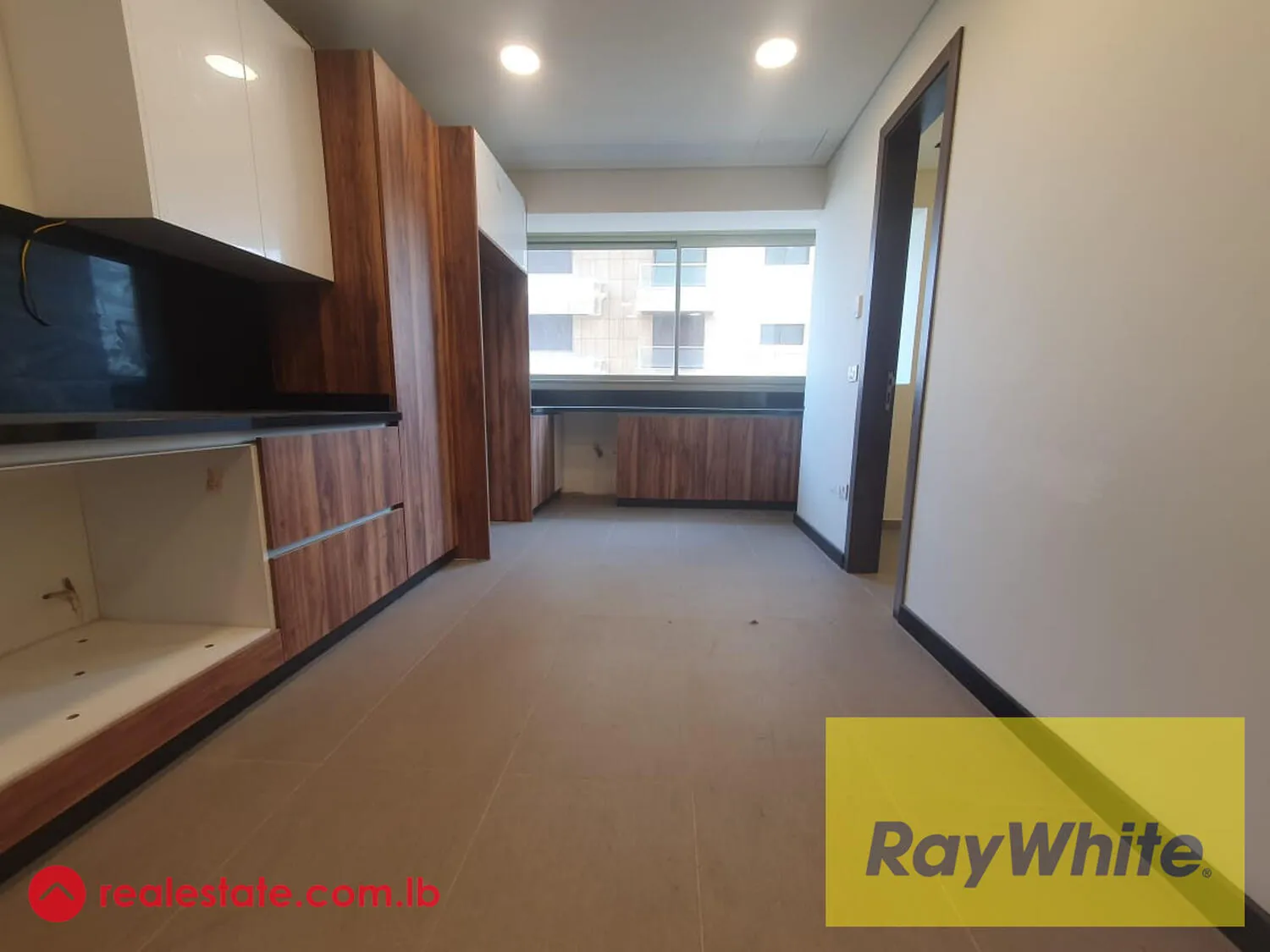 Apartment For Sale In Spears — photo 3