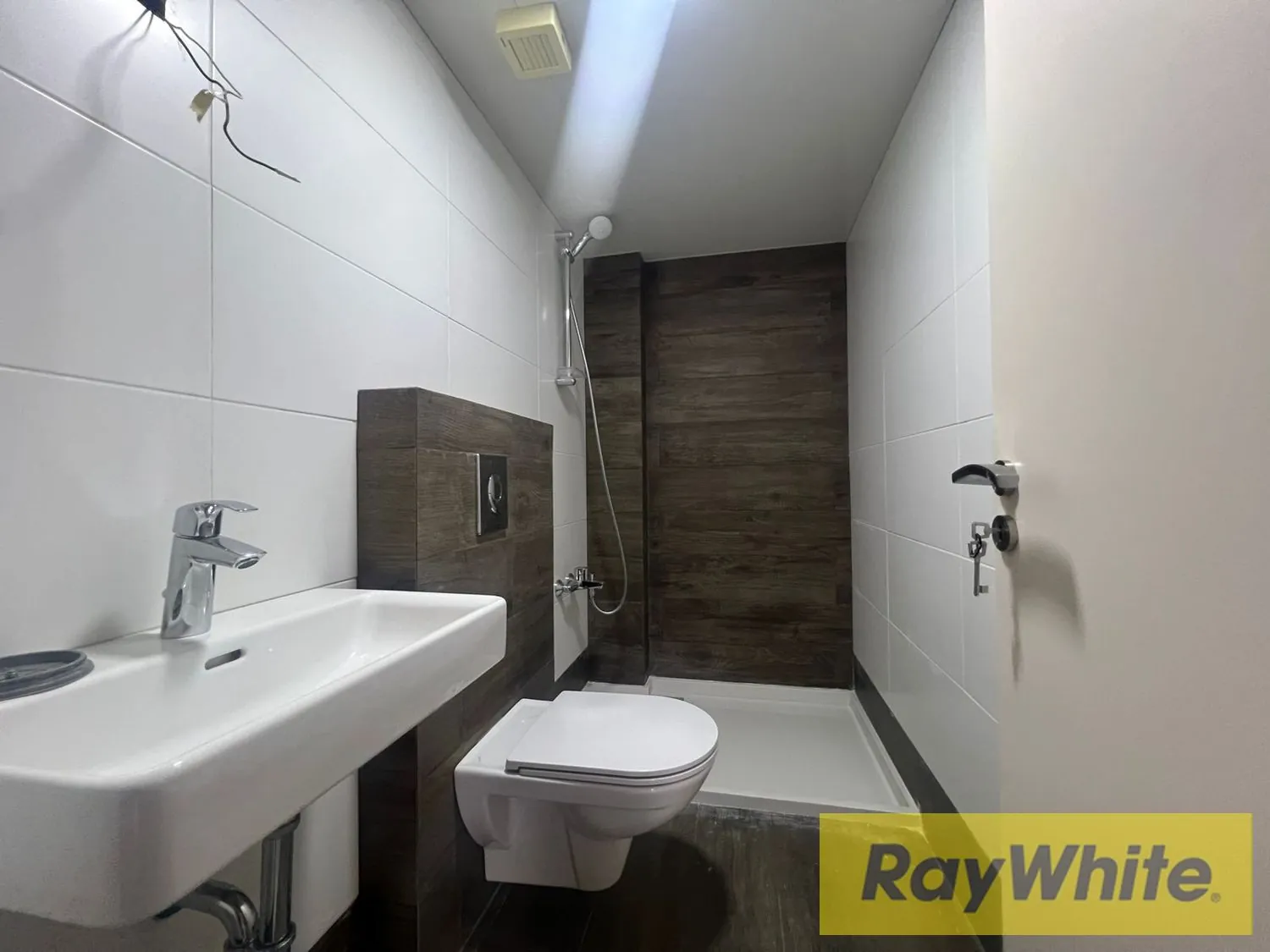 Apartment For Sale In Mansourieh – Aylout – 135 Sqm — photo 2