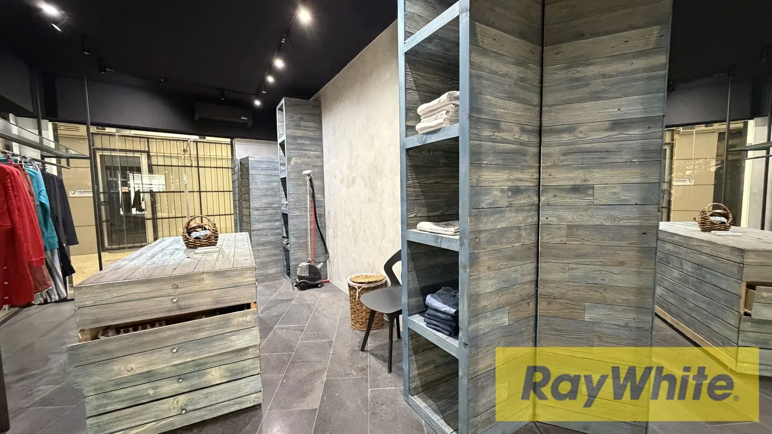 Shop For Rent In Jbeil — photo 3