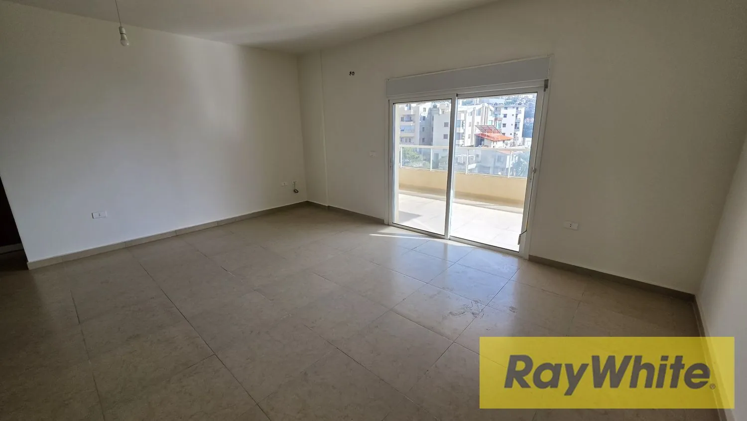 Duplex Apartment For Sale In Nahr Ibrahim Jbeil — photo 2