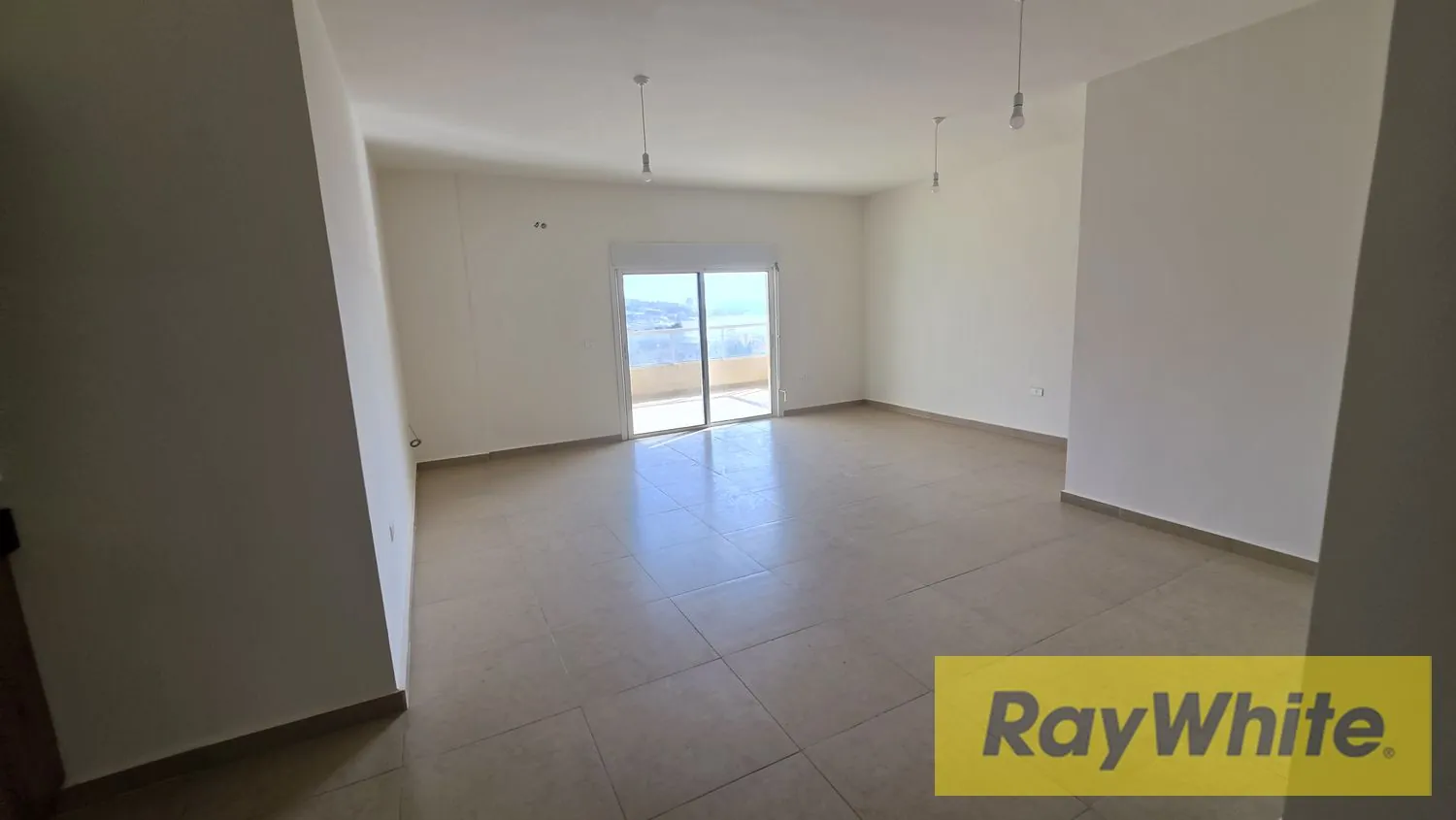 Duplex Apartment For Sale In Nahr Ibrahim Jbeil — photo 3