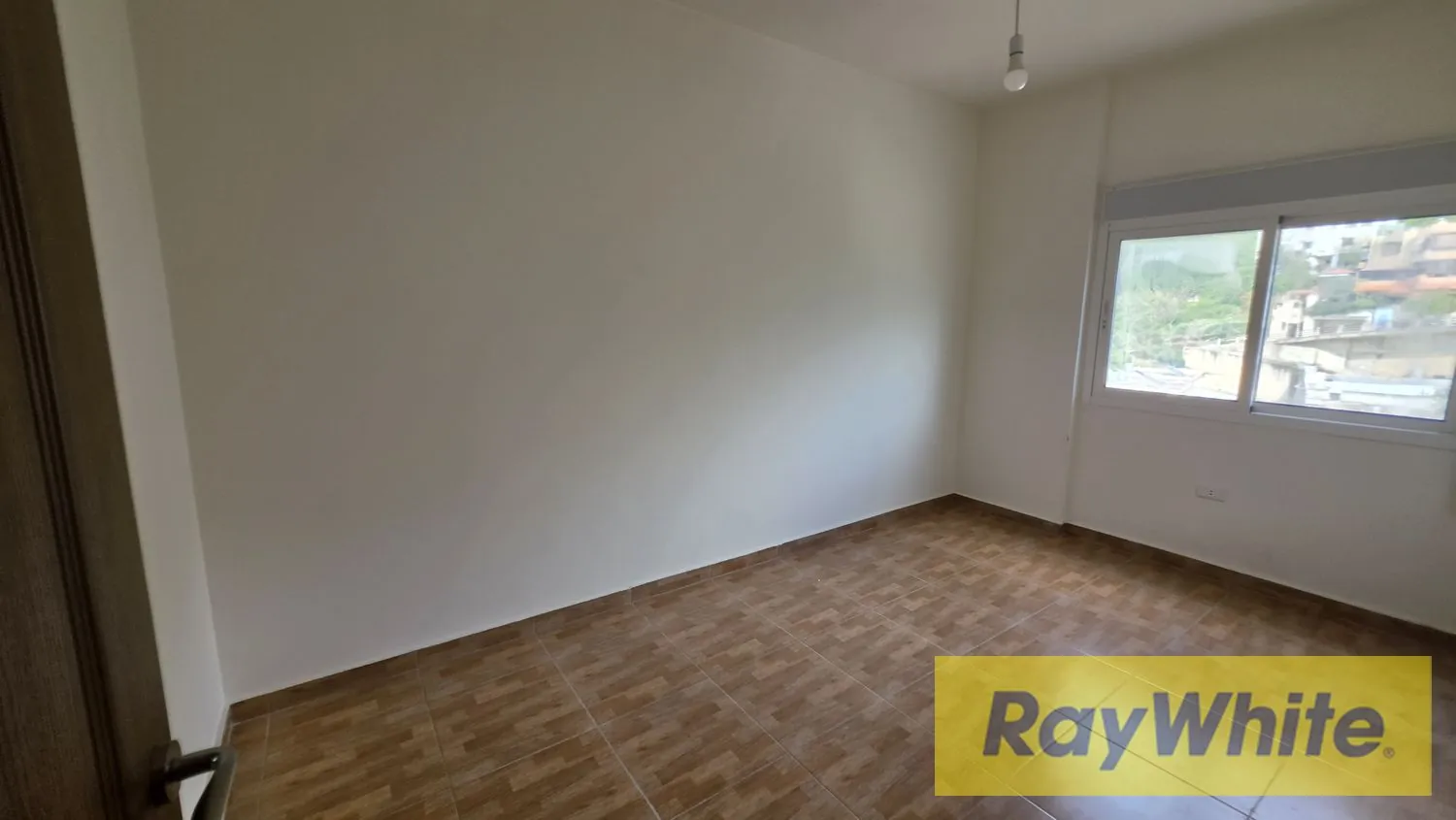 Apartment For Sale In Nahr Ibrahim Jbeil — الصورة 4