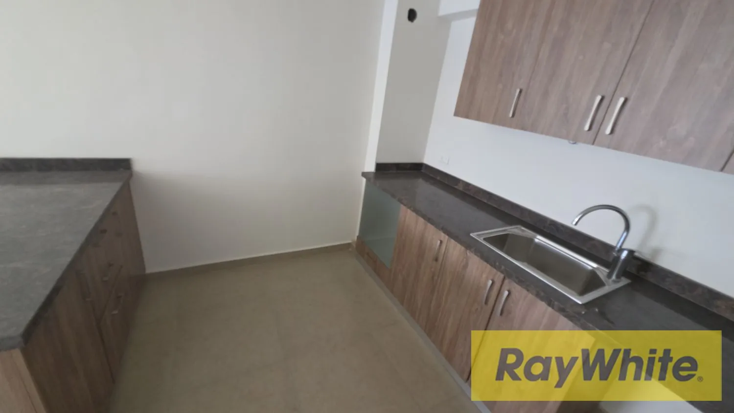 Apartment For Sale In Nahr Ibrahim Jbeil — الصورة 5
