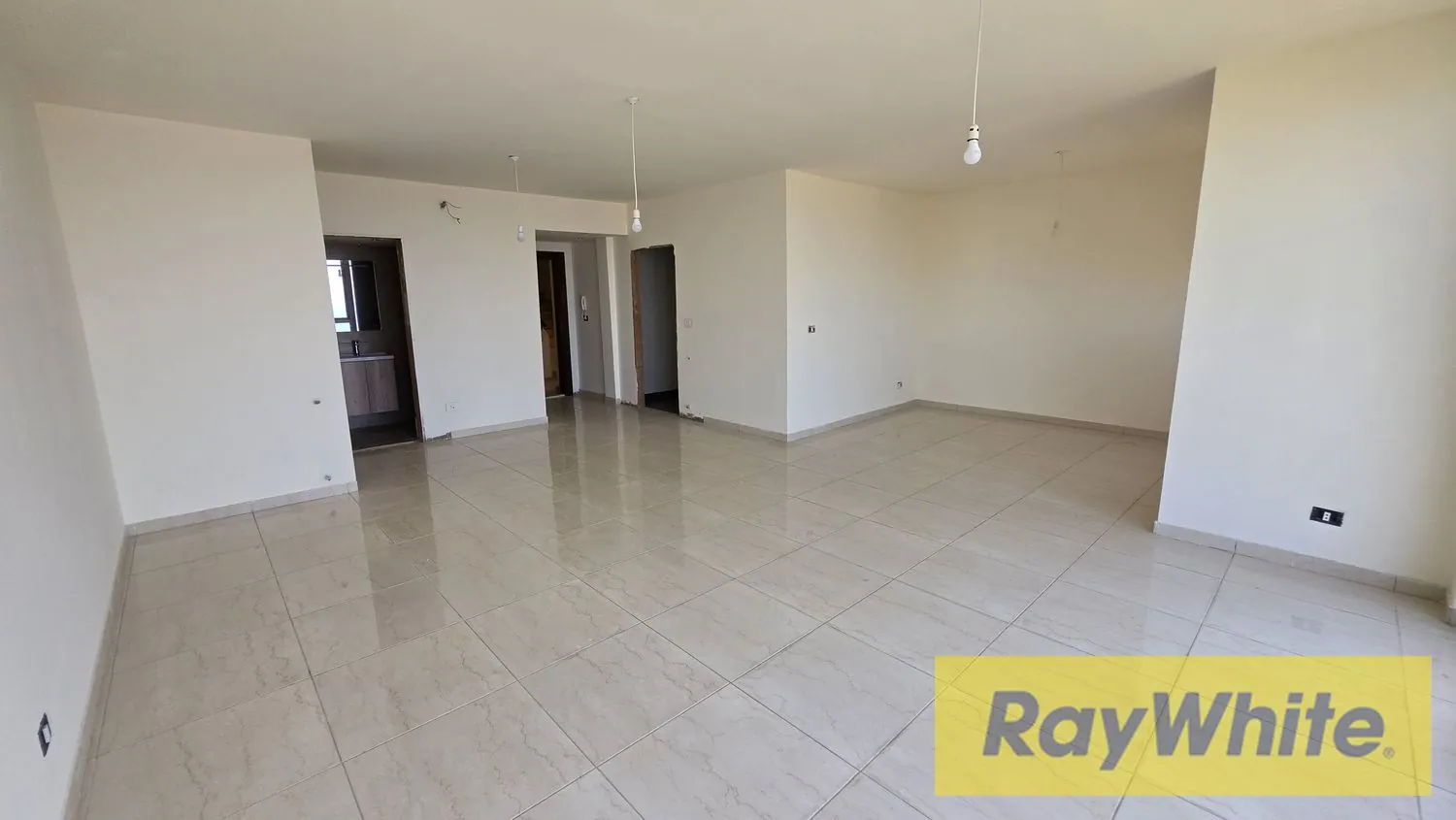 Duplex Apartment For Sale In Jbeil — الصورة 2