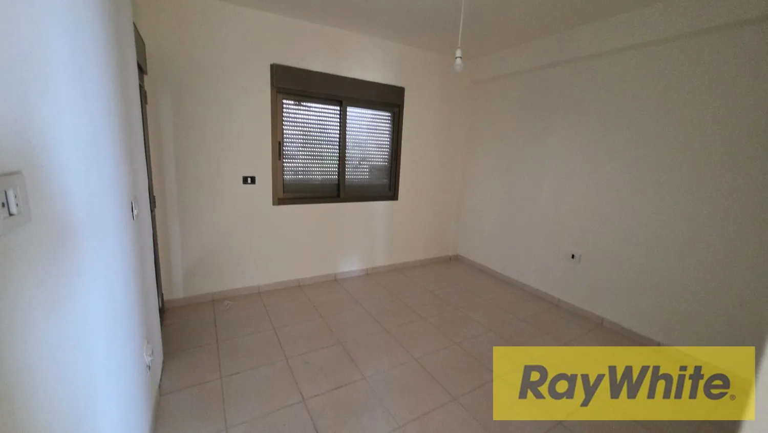 Duplex Apartment For Sale In Jbeil — الصورة 4