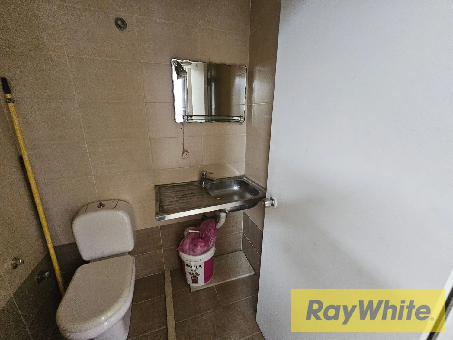 Office For Sale In Tabarja — الصورة 3