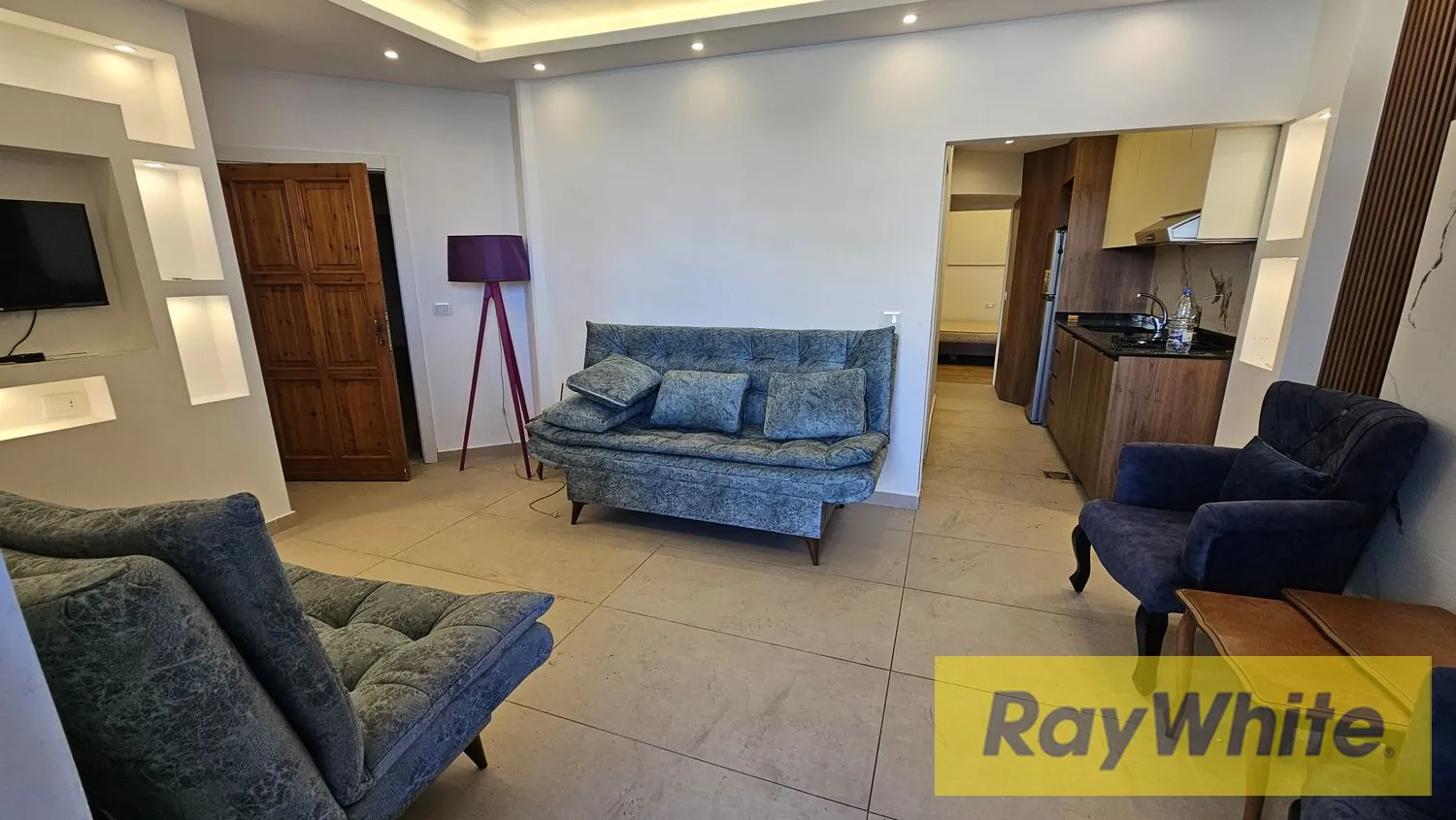 Chalet For Sale In Halat Jbeil — الصورة 2