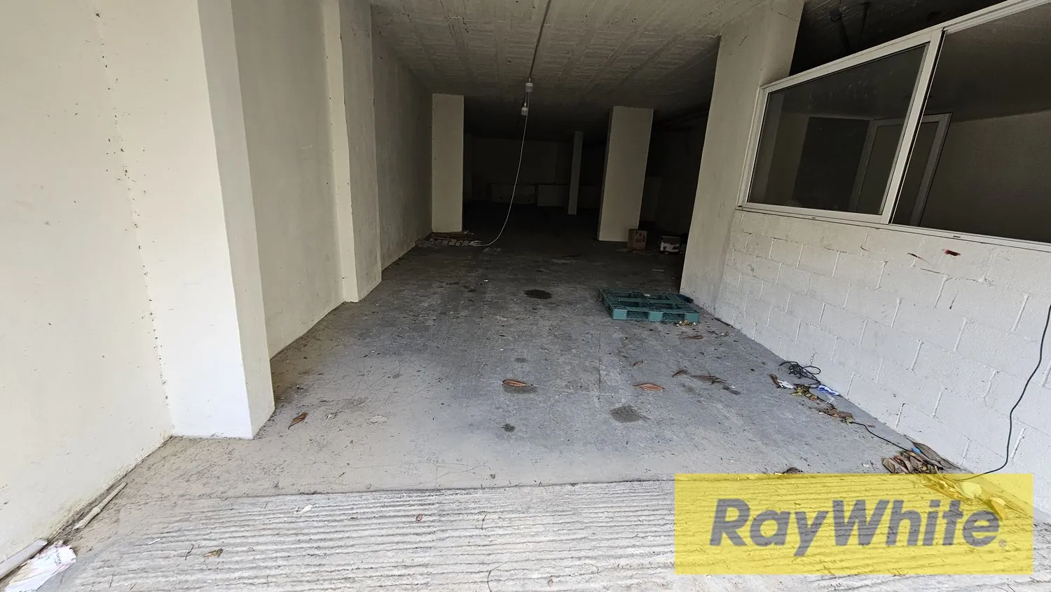 Warehouse For Rent In Kfaryassine — الصورة 4