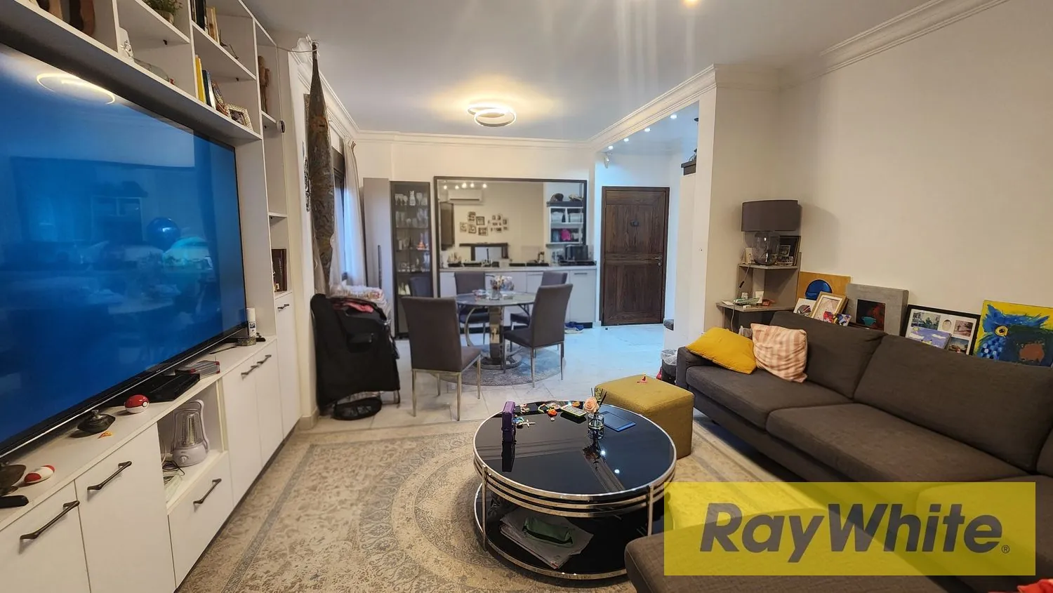 Apartment For Sale In Horch Tabet