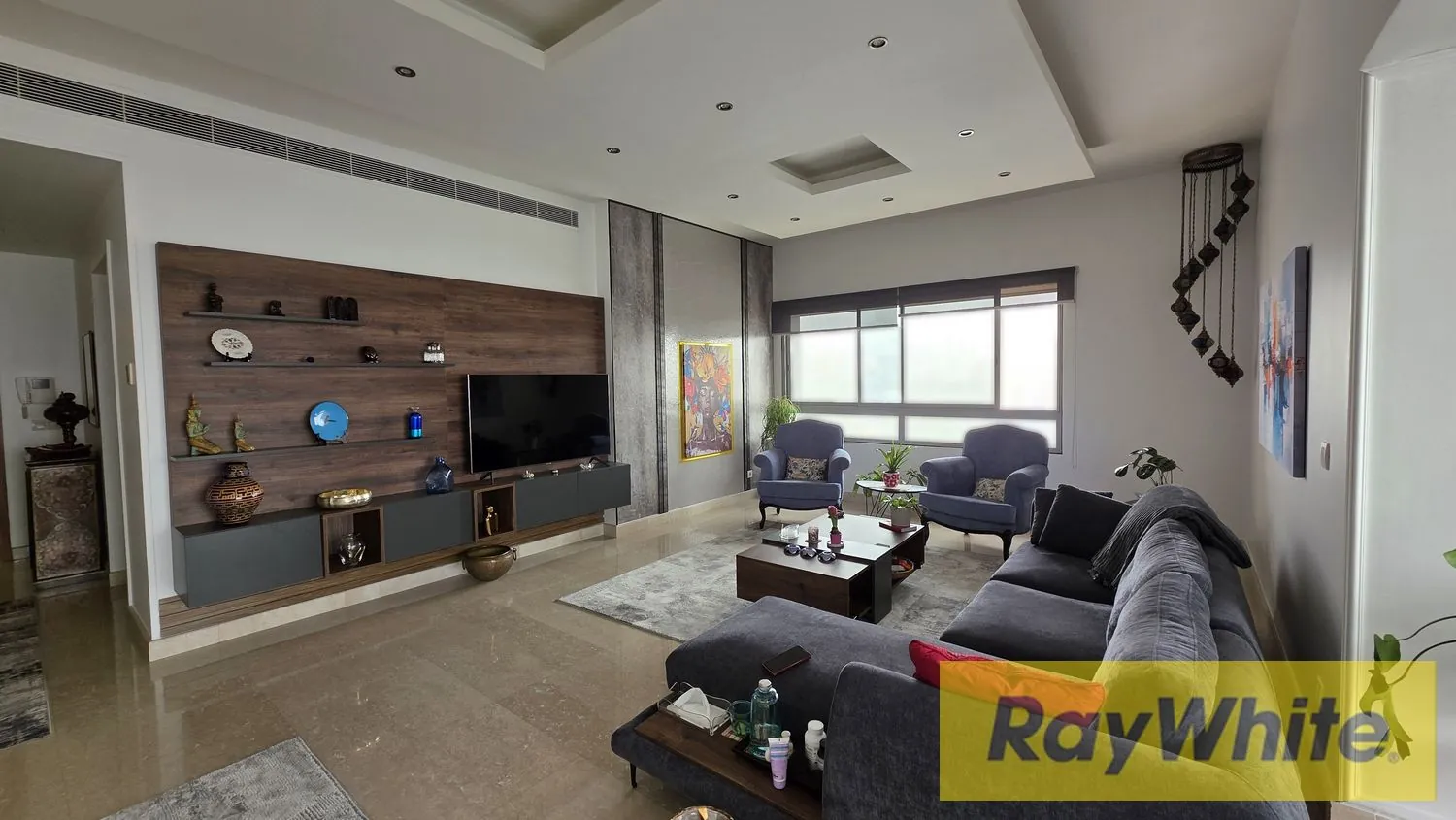 Luxury Furnished Apartment For Sale In Achrafieh — الصورة 5