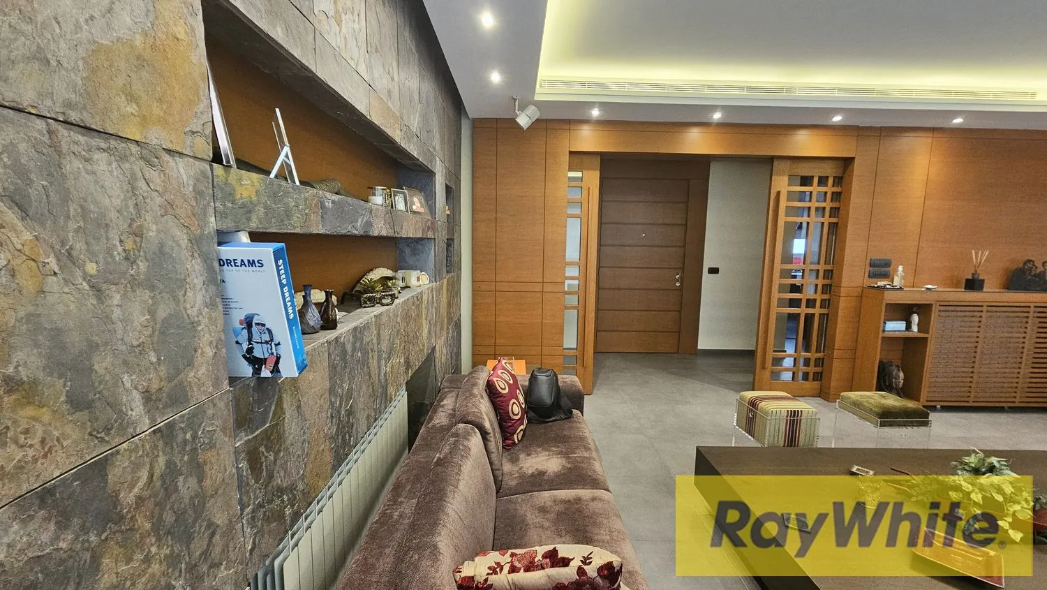 Apartment For Sale In Achrafieh — photo 3