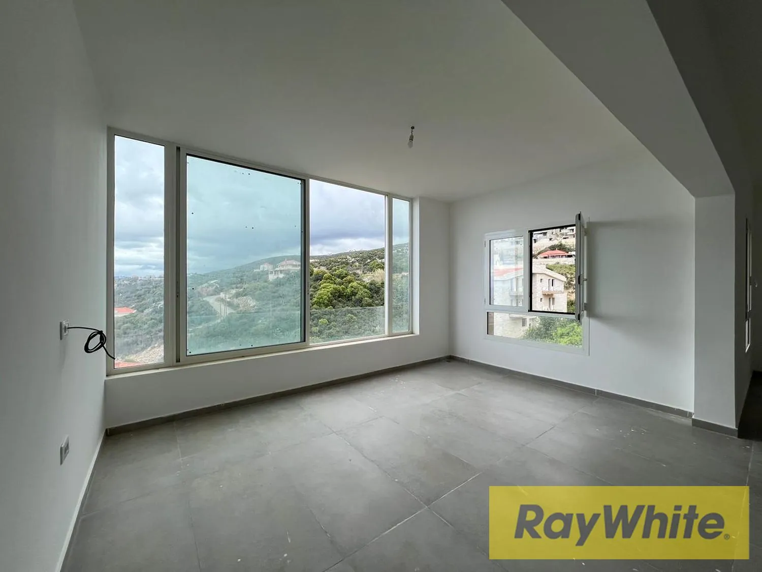 Apartment For Sale In Batroun — photo 4