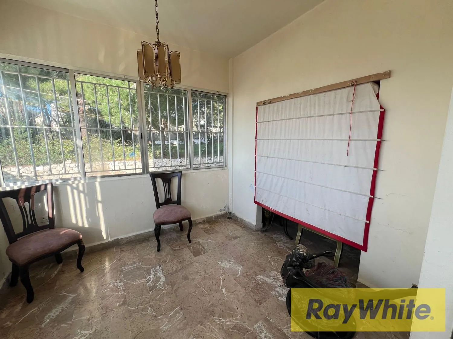 Furnished Apartment For Sale In Batroun — photo 5