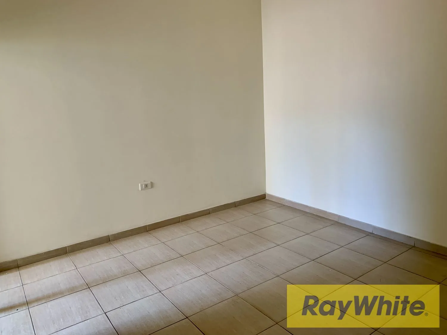 Apartment For Sale In Hosrayel Jbeil — الصورة 2