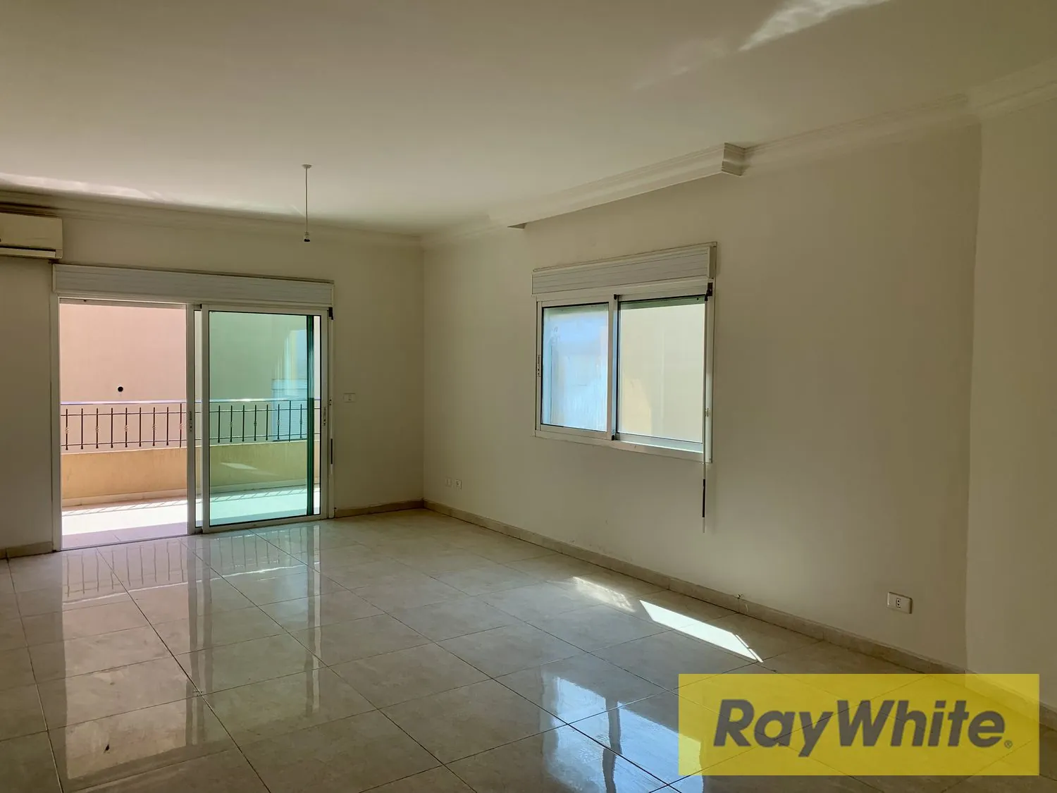 Apartment For Sale In Hosrayel Jbeil — photo 2