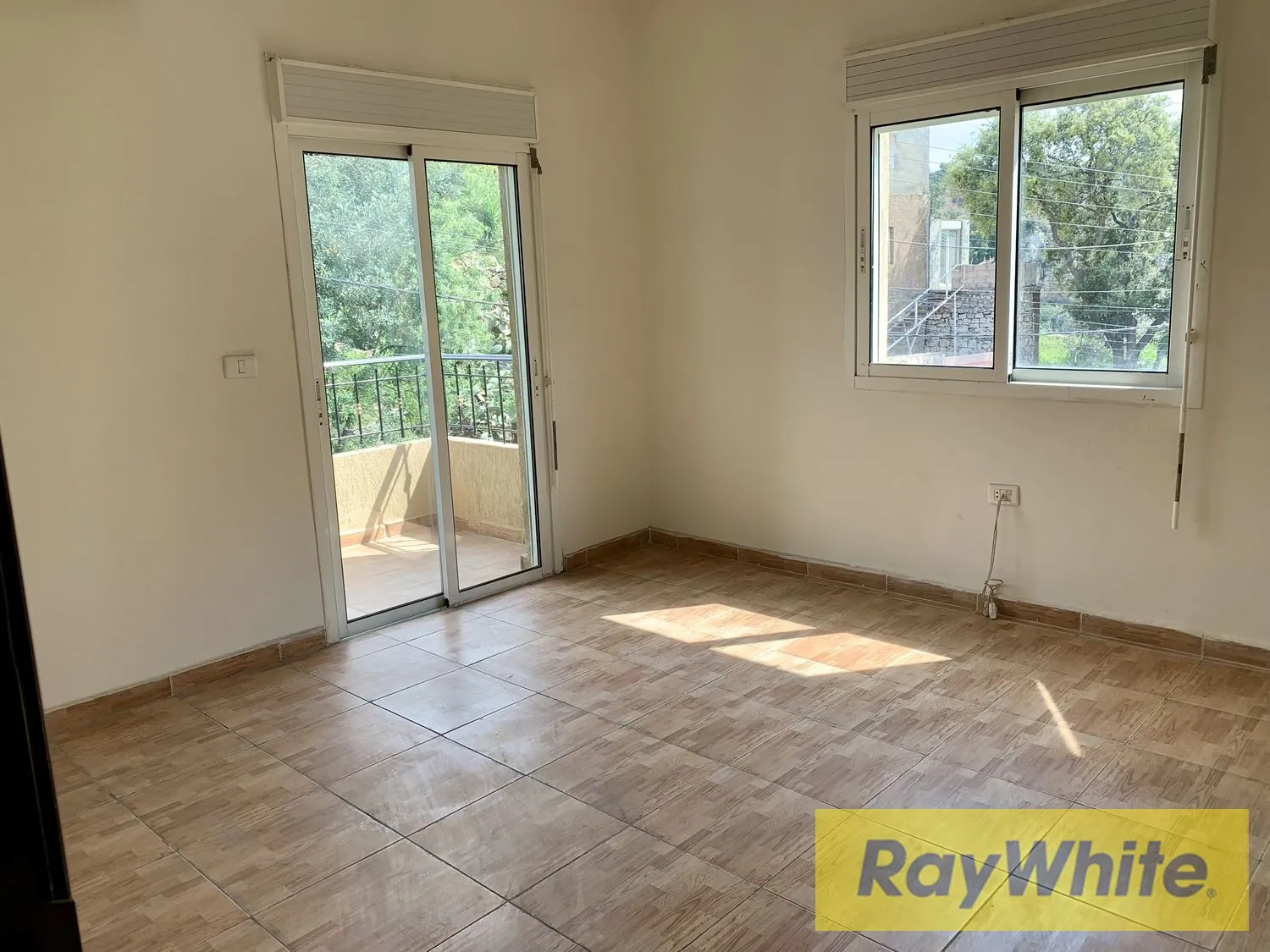 Apartment For Sale In Hosrayel Jbeil — photo 4