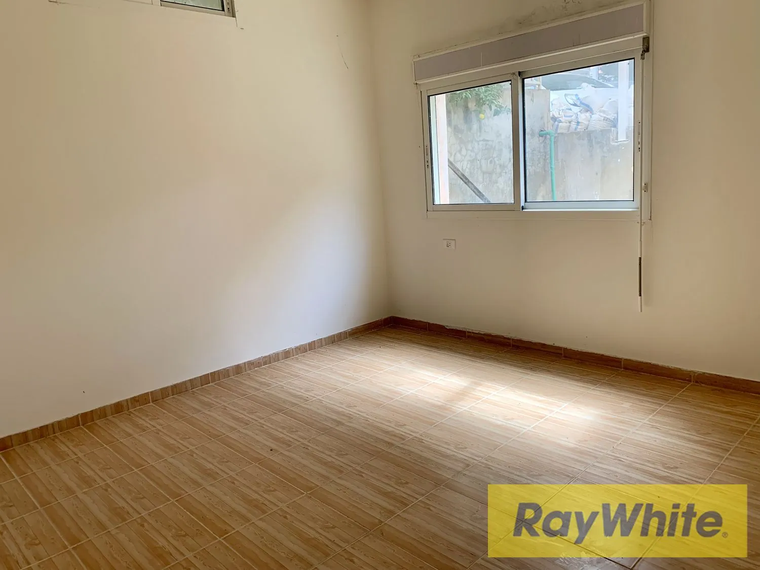 Duplex Apartment For Sale In Amchit Jbeil — الصورة 4