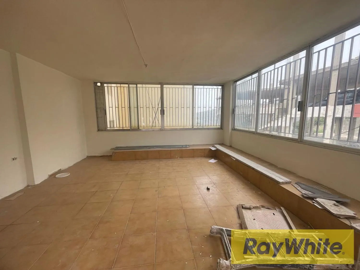 Shop For Sale In Aabeidat Jbeil — الصورة 3