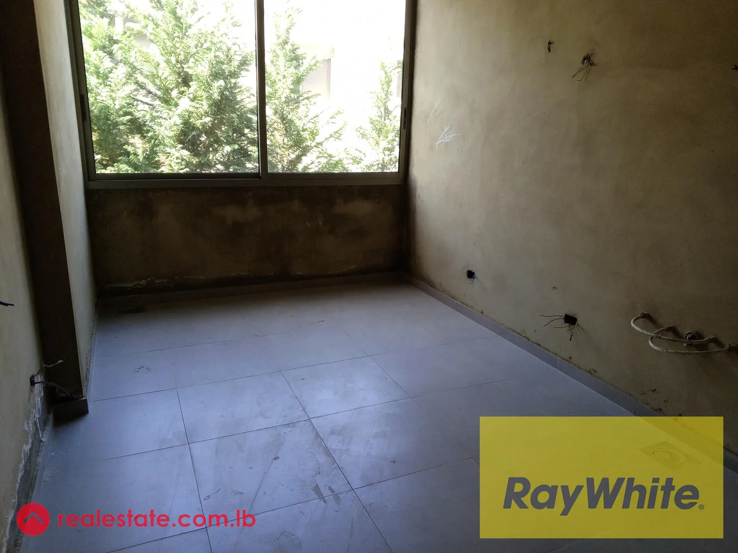 Apartment For Sale In Ain Aalaq — الصورة 4