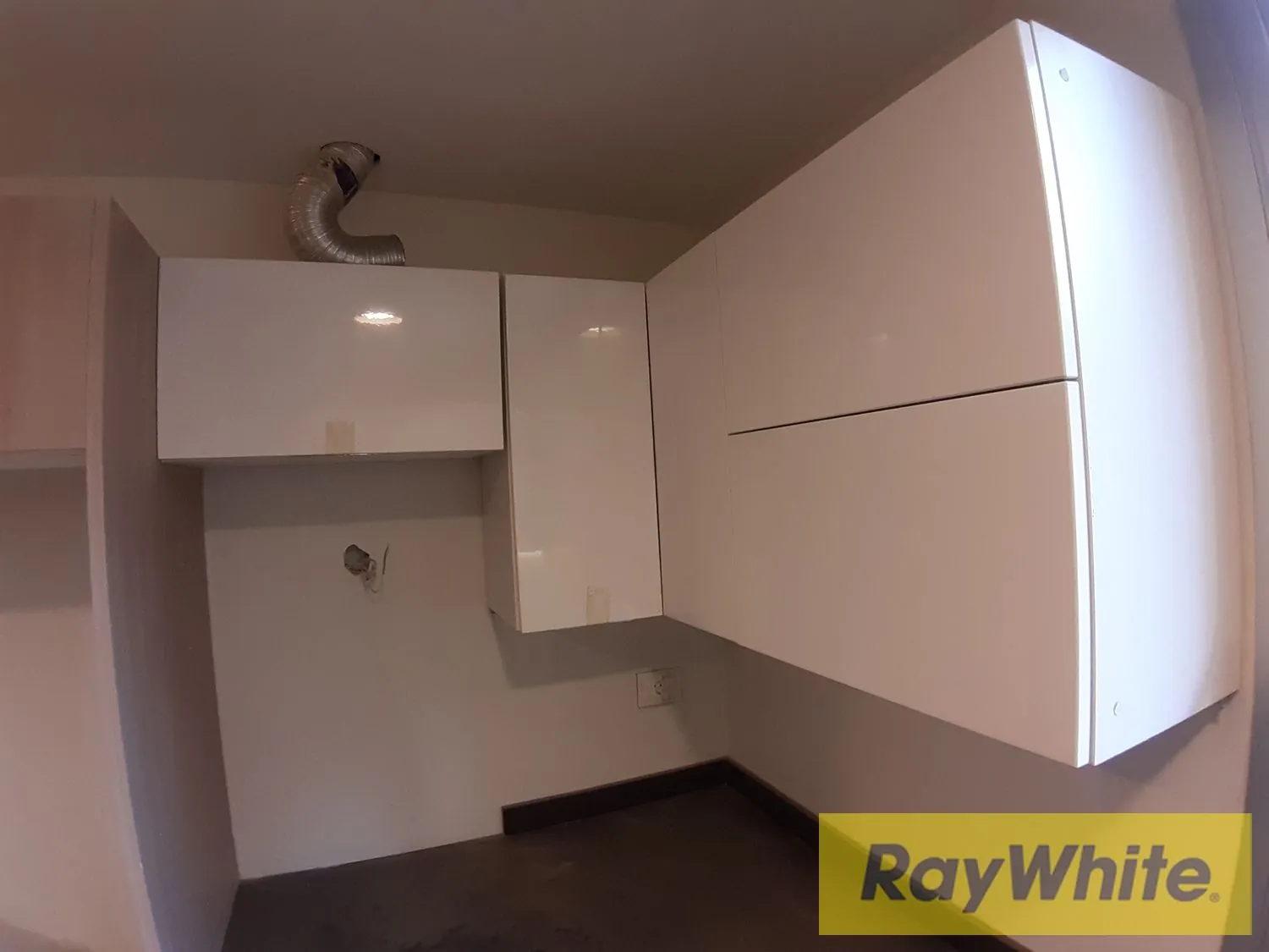 Cozy Apartment In Achrafieh For Rent — photo 5