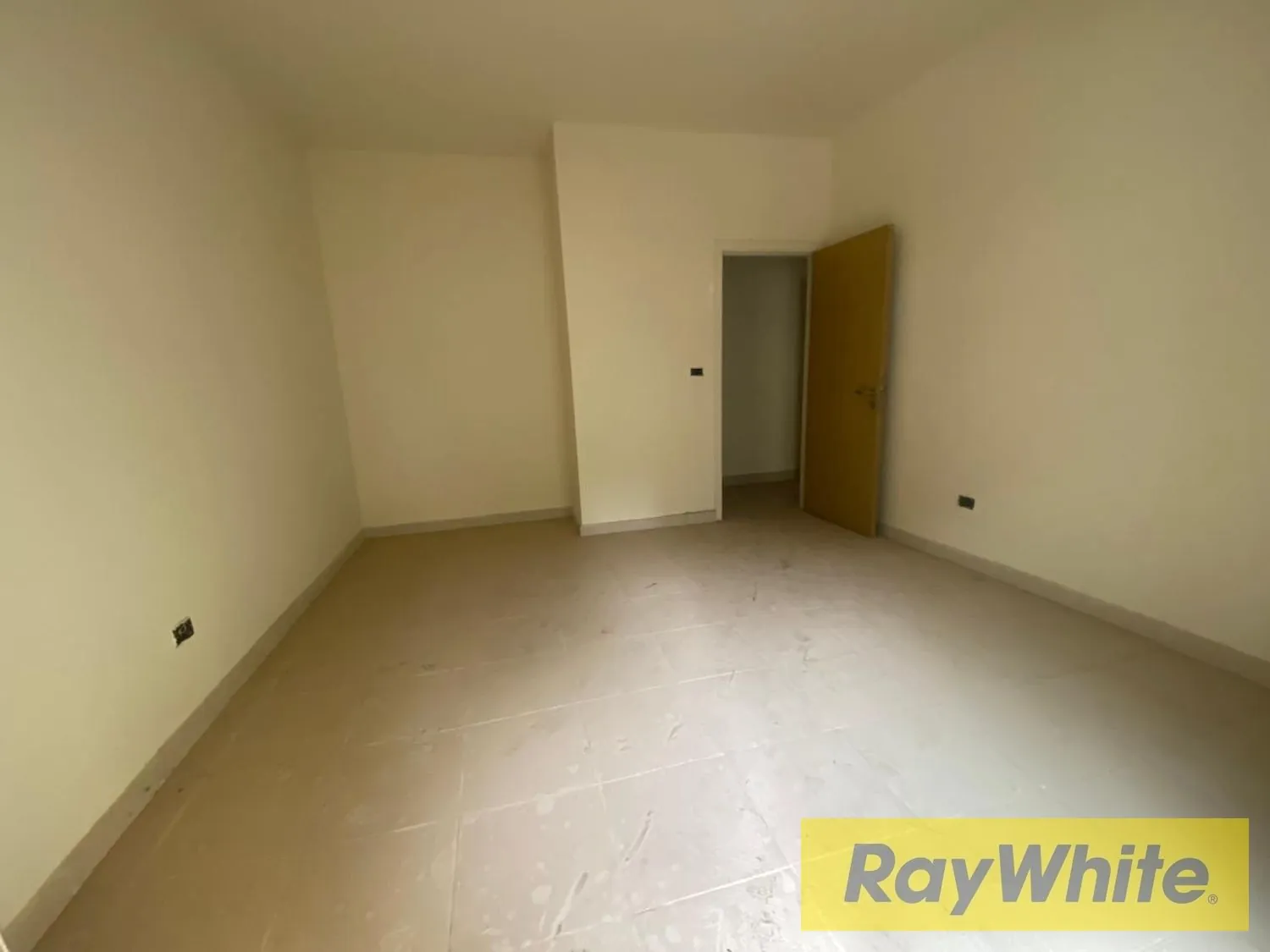 Spacious Apartment With Terrace For Sale In Dik El Mehdi| Payment Plan — الصورة 5