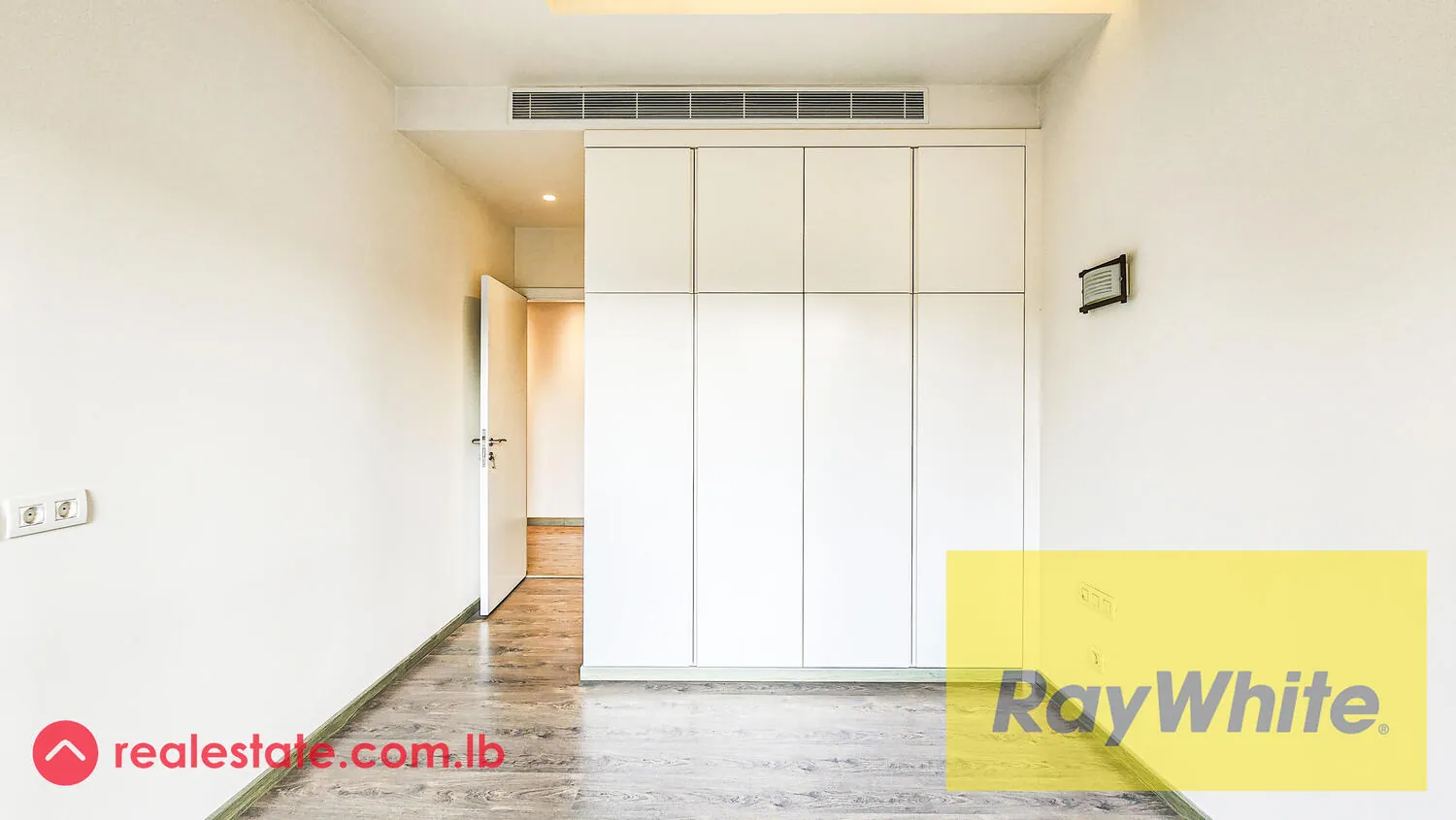 Duplex For Rent In Achrafieh — الصورة 1