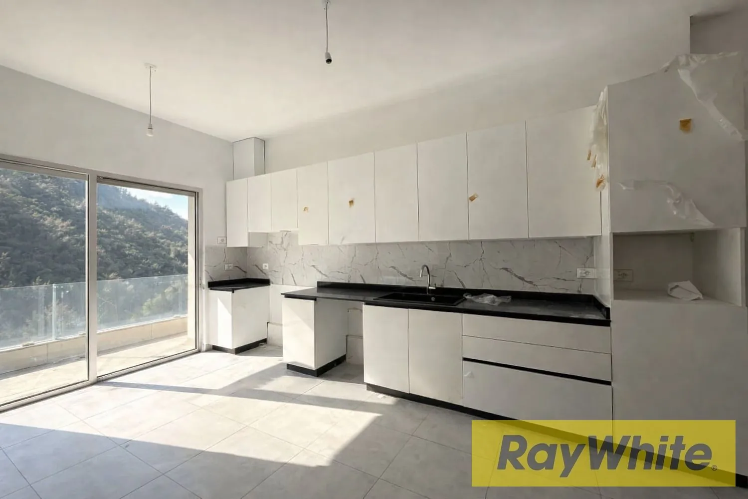 Apartment For Sale In El Biyada – Stunning View — الصورة 4