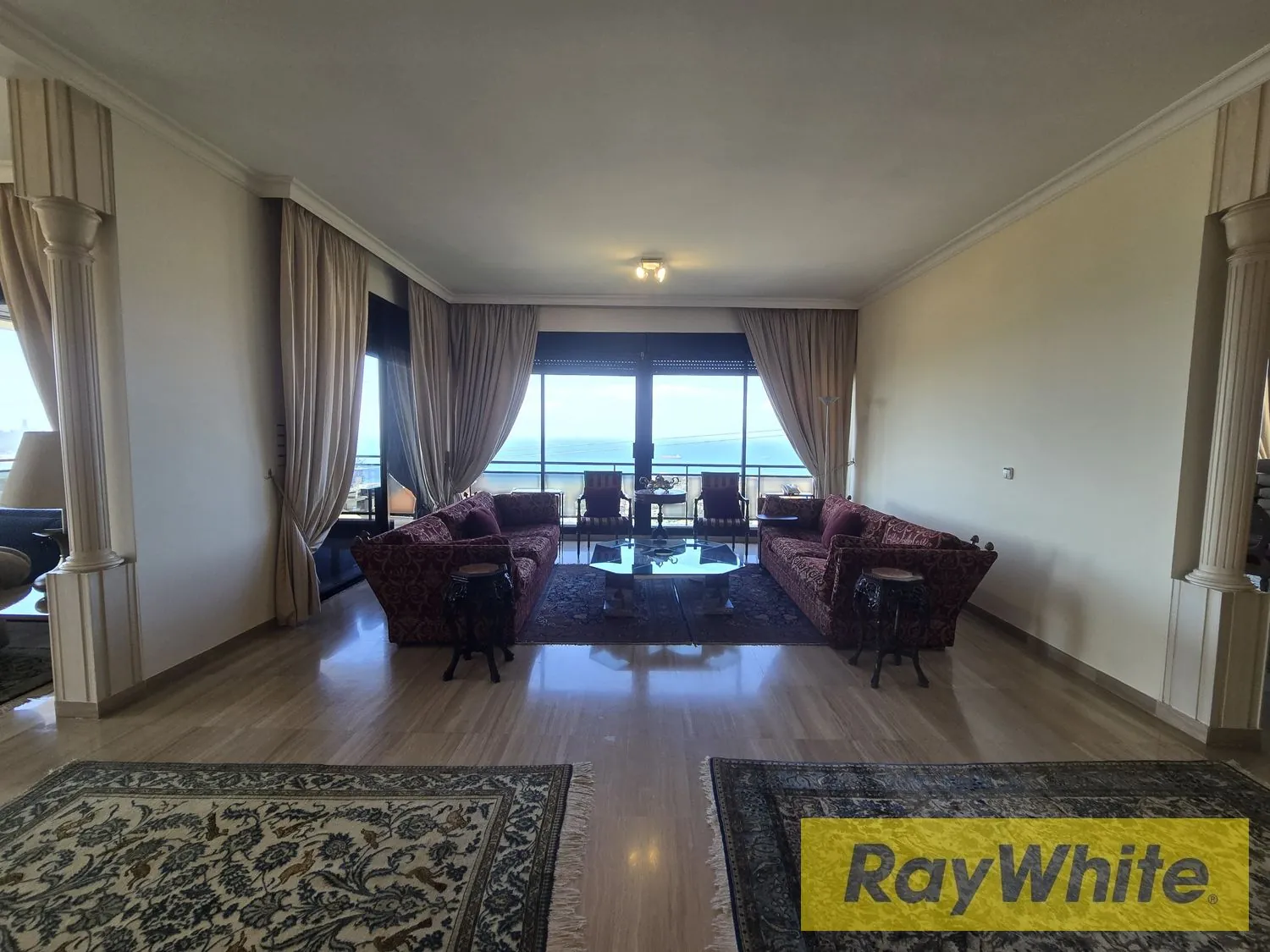 Luxurious Apartment For Sale In Rabieh – With Stunning Views — الصورة 3